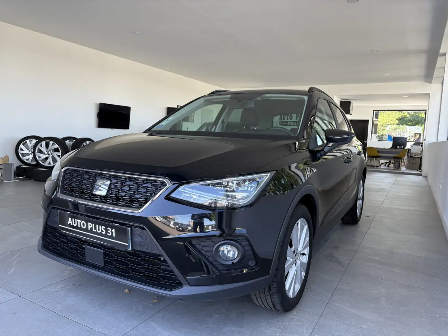 SEAT Arona 1.0 TSI 95 ch Urban - 1