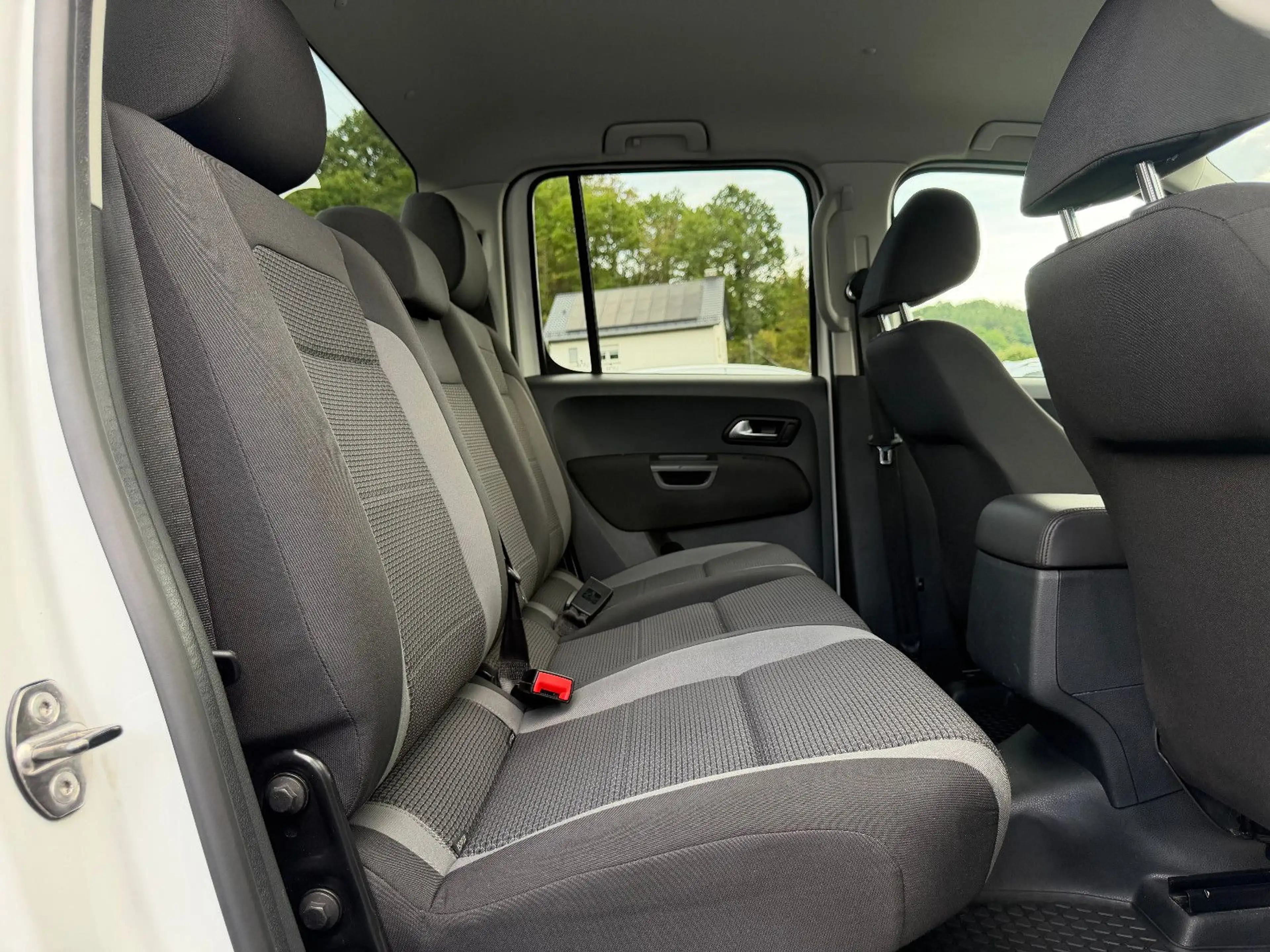 Volkswagen Amarok Comfortline 4Motion DoubleCab AHK/TÜV-Neu — photo 12