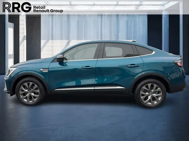 Renault Arkana view 2