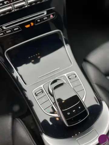 Mercedes-Benz C-Class view 16