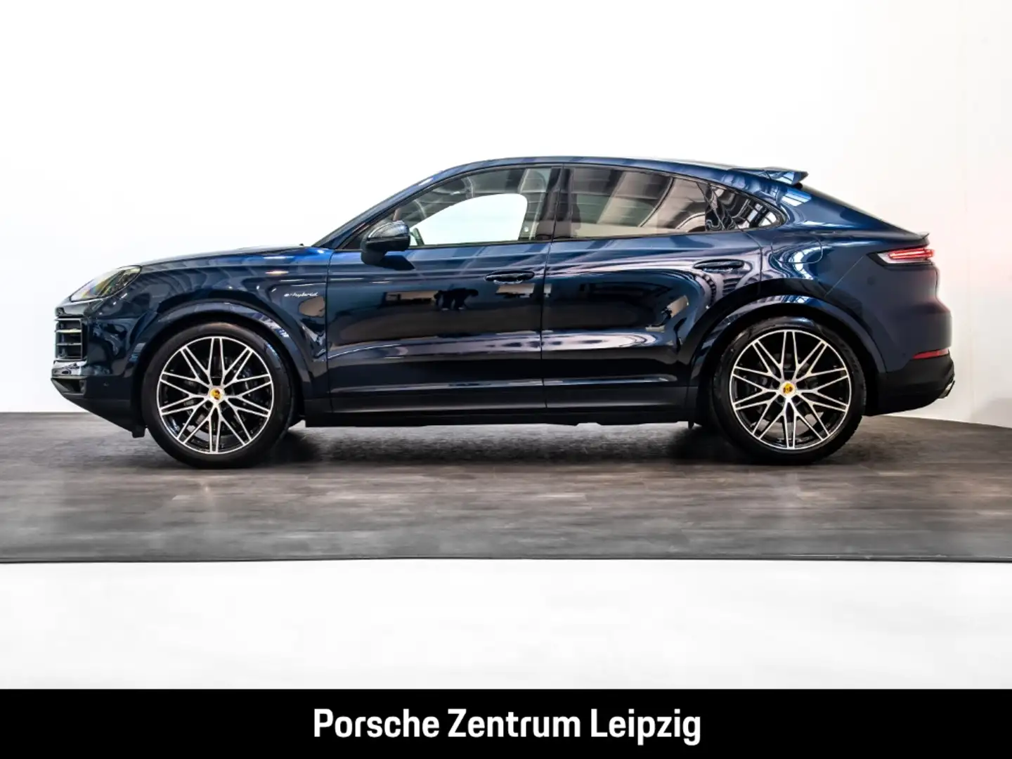 Porsche Cayenne E-Hybrid Coupe SportAbgas HD-Matrix 22Zoll Blau - 2