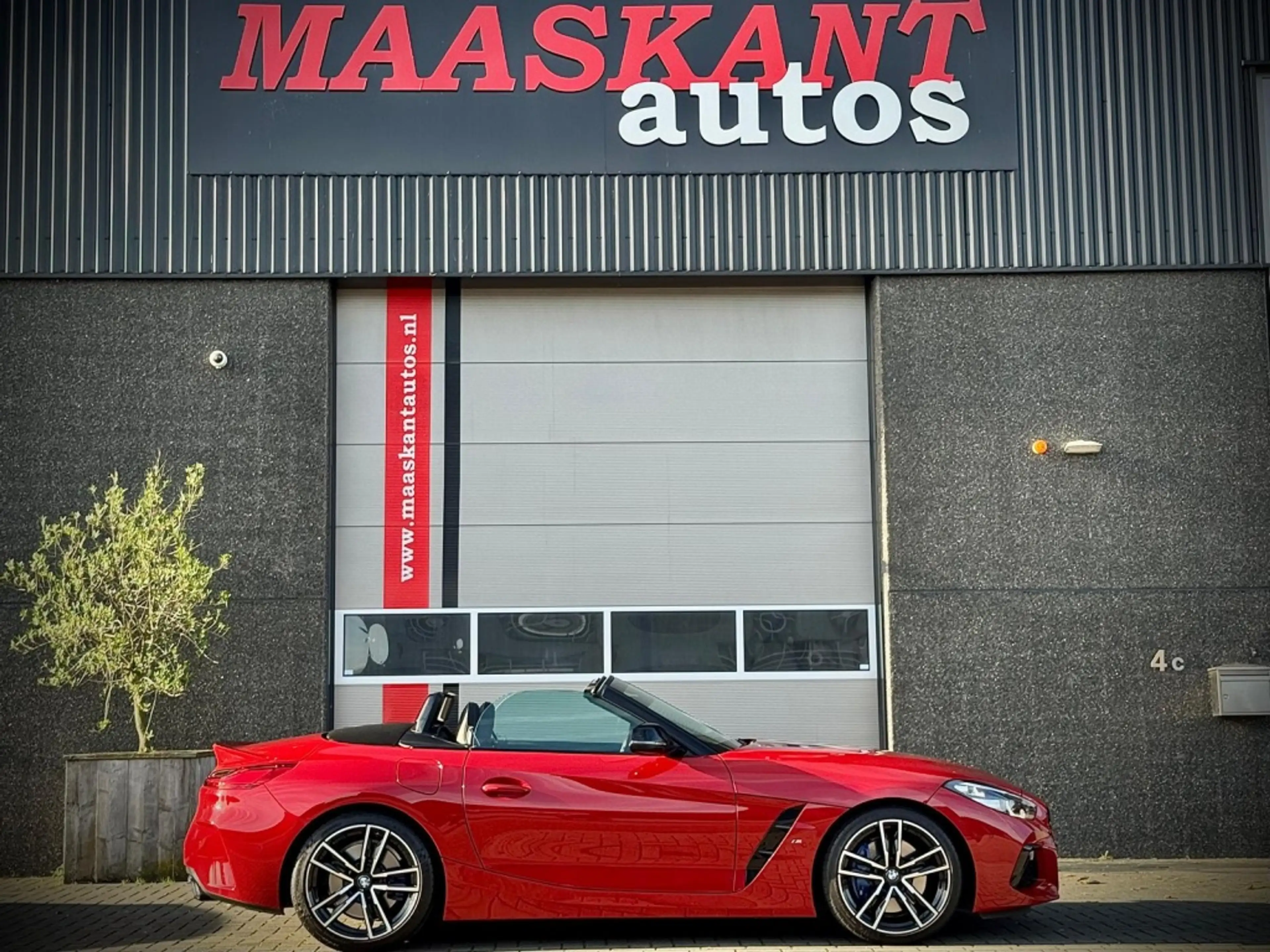 BMW Z4 roadster M40 i / Harmon Kardon / Head Up / San Fra
