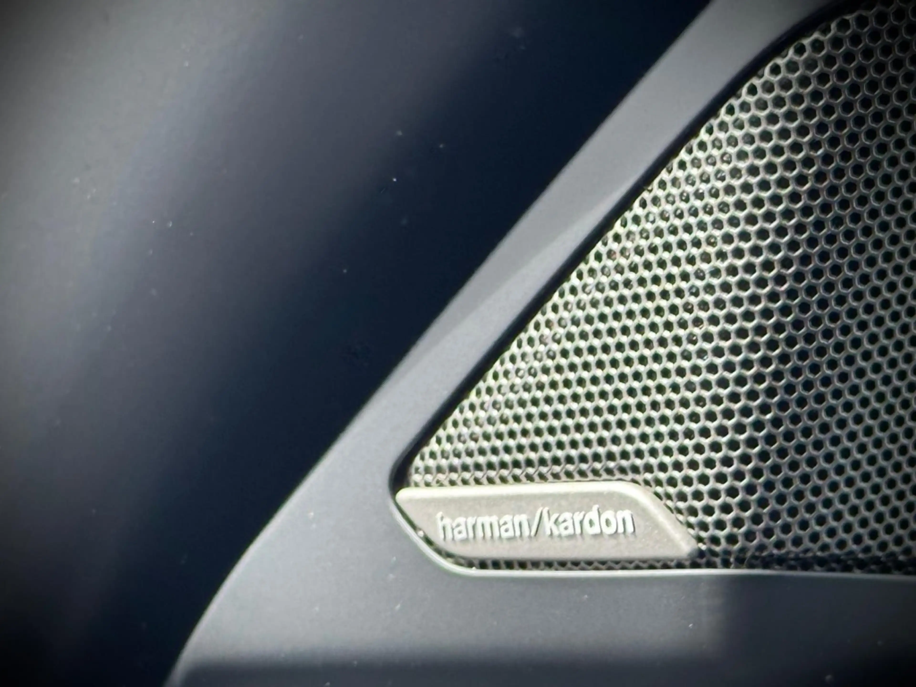 BMW Z4 roadster M40 i / Harmon Kardon / Head Up / San Fra — photo 24