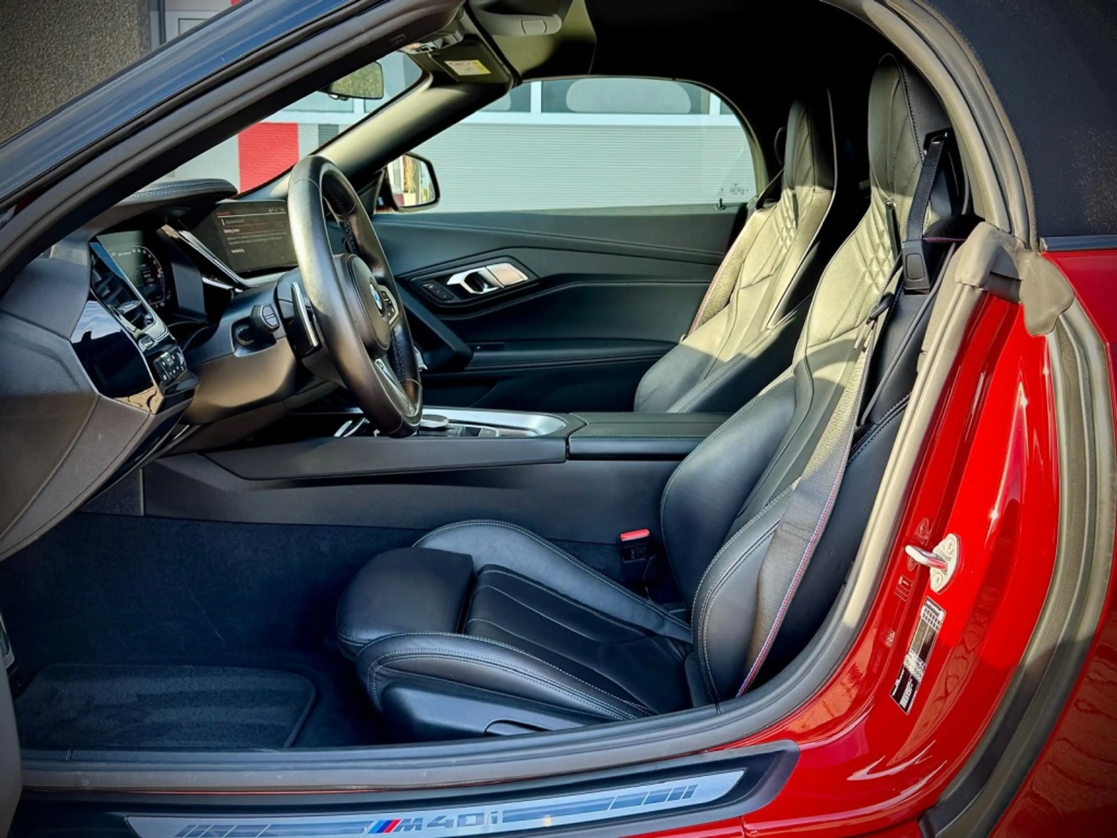 BMW Z4 roadster M40 i / Harmon Kardon / Head Up / San Fra — photo 17