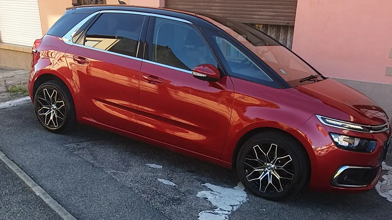 Citroen C4 Picasso BlueHDi 120 SHINE +