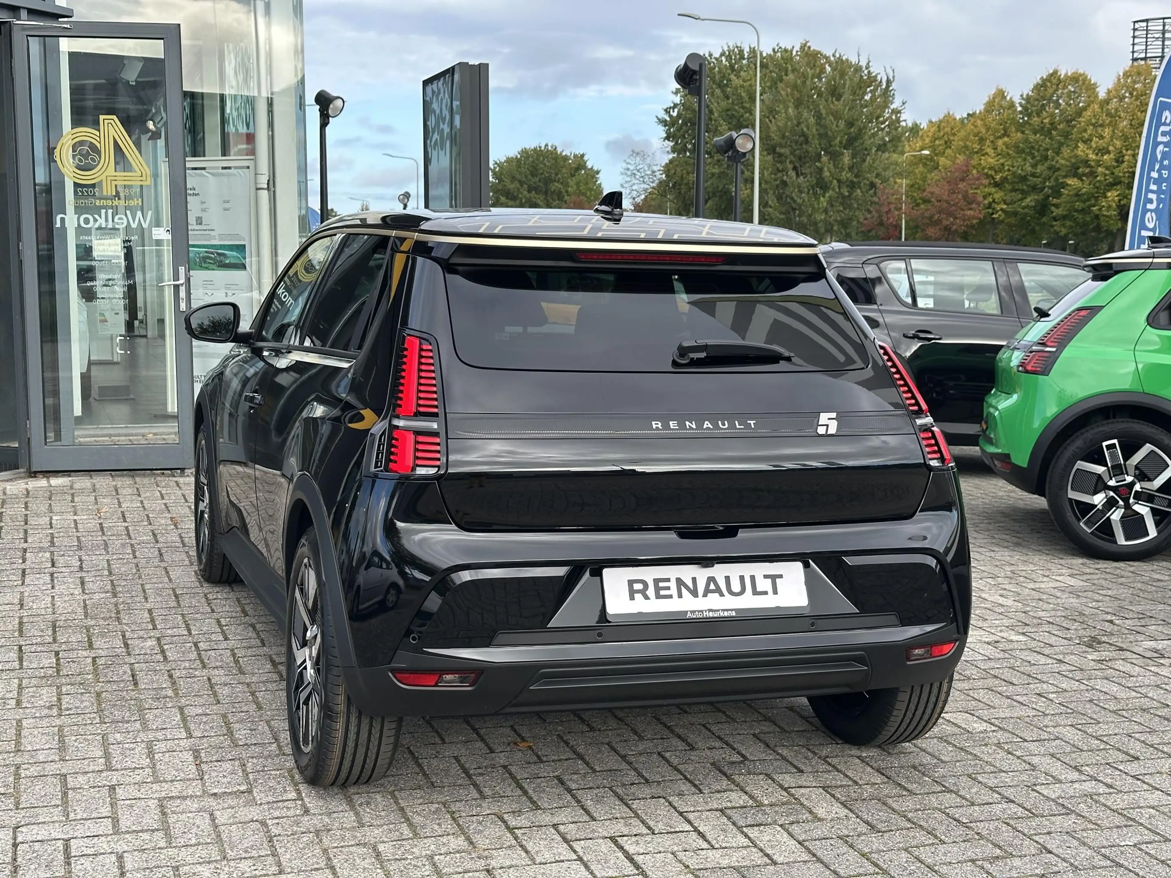Renault R 5 Techno 150 pk Comfort Range l € 1.495 voorraadvoor — photo 4
