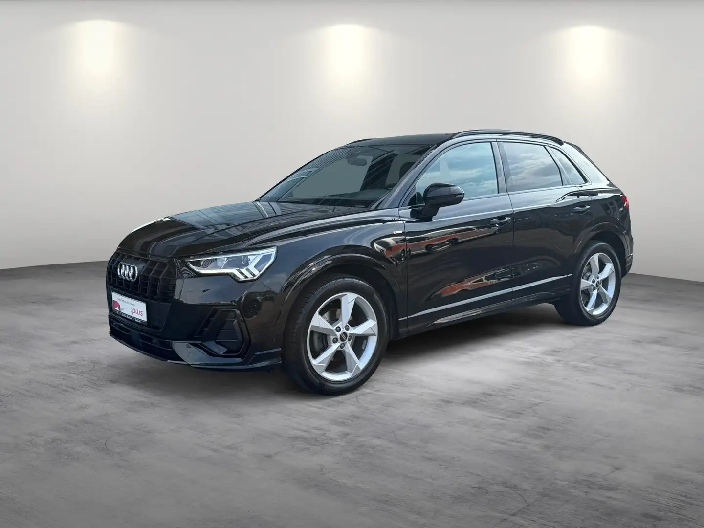 Audi Q3 35TDI AHK LED ACC NAV KAM SHZ VIRTUAL Schwarz - 1