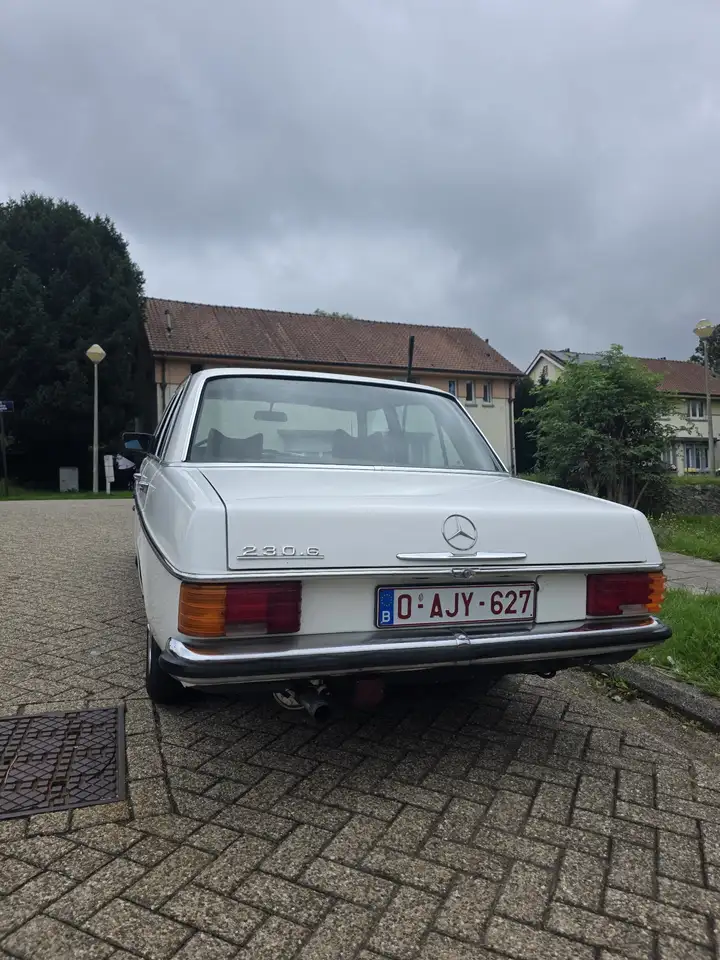 Mercedes-Benz 230, foto 5