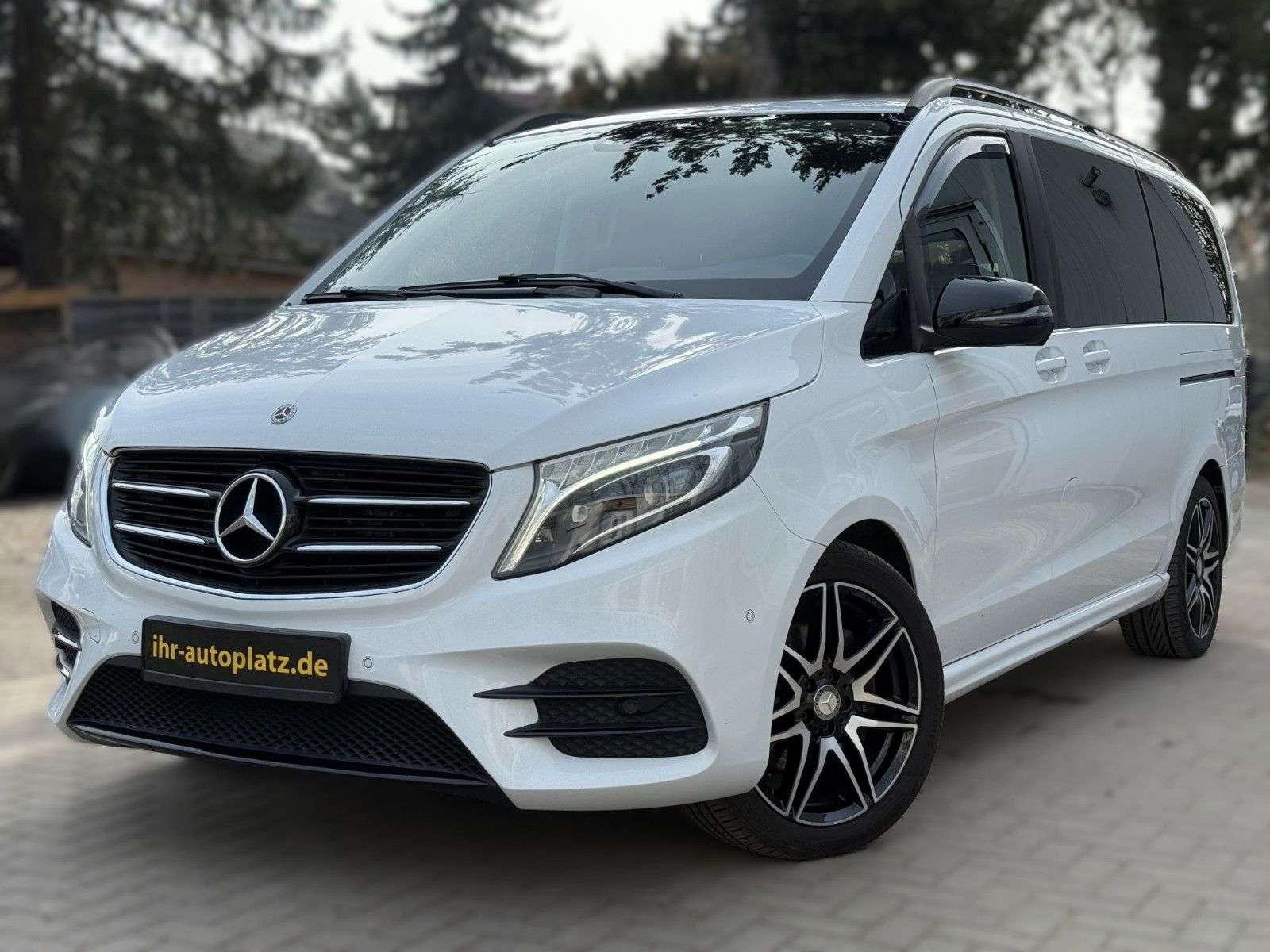 Second hand Mercedes Benz V-Class 