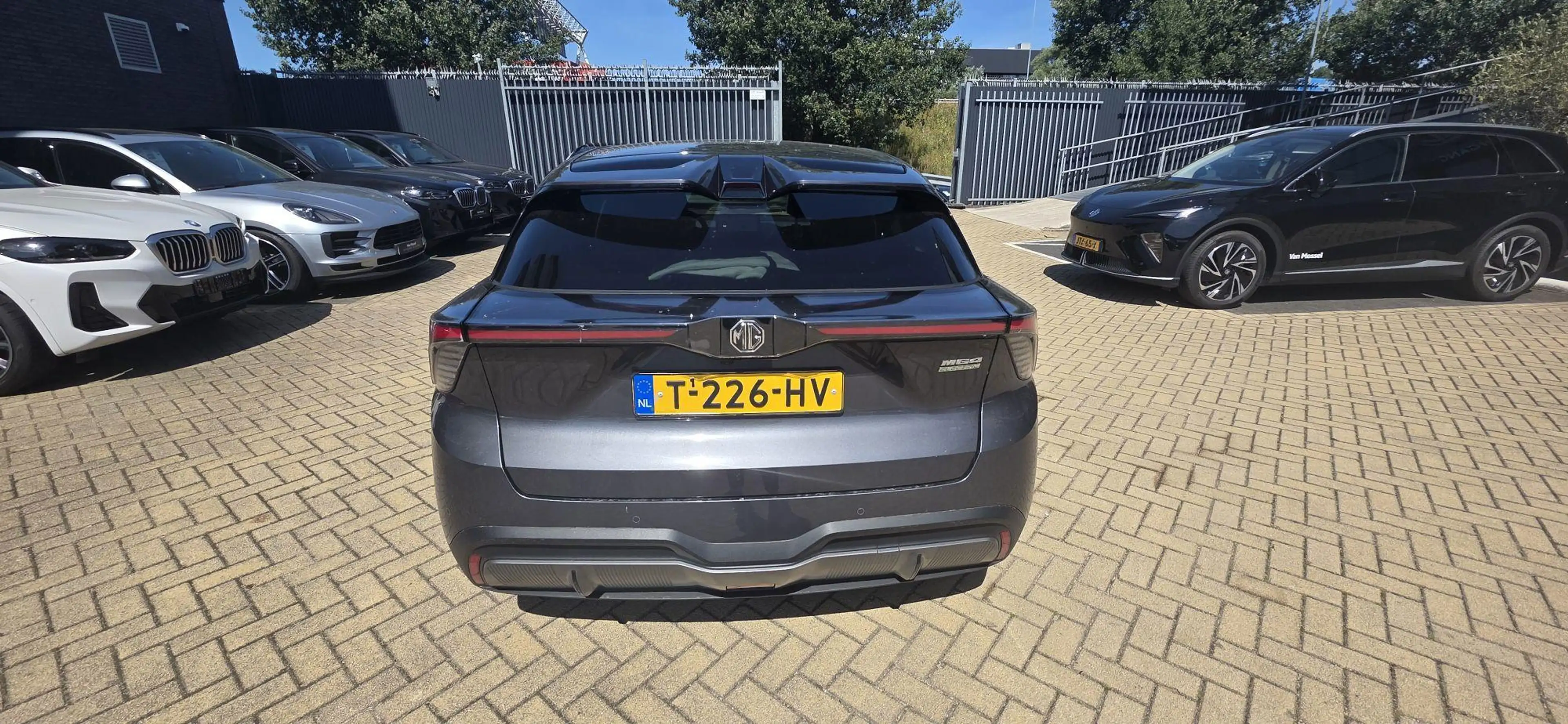 MG MG4 Electric Luxury Long Range 64 kWh | Uniek interieu — photo 7