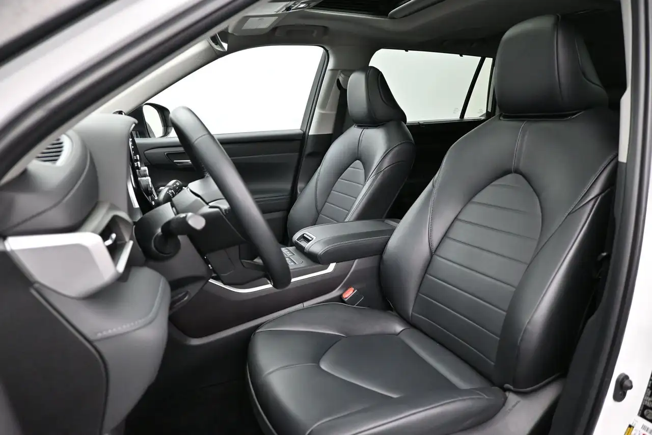 Toyota Highlander снимка Toyota Highlander