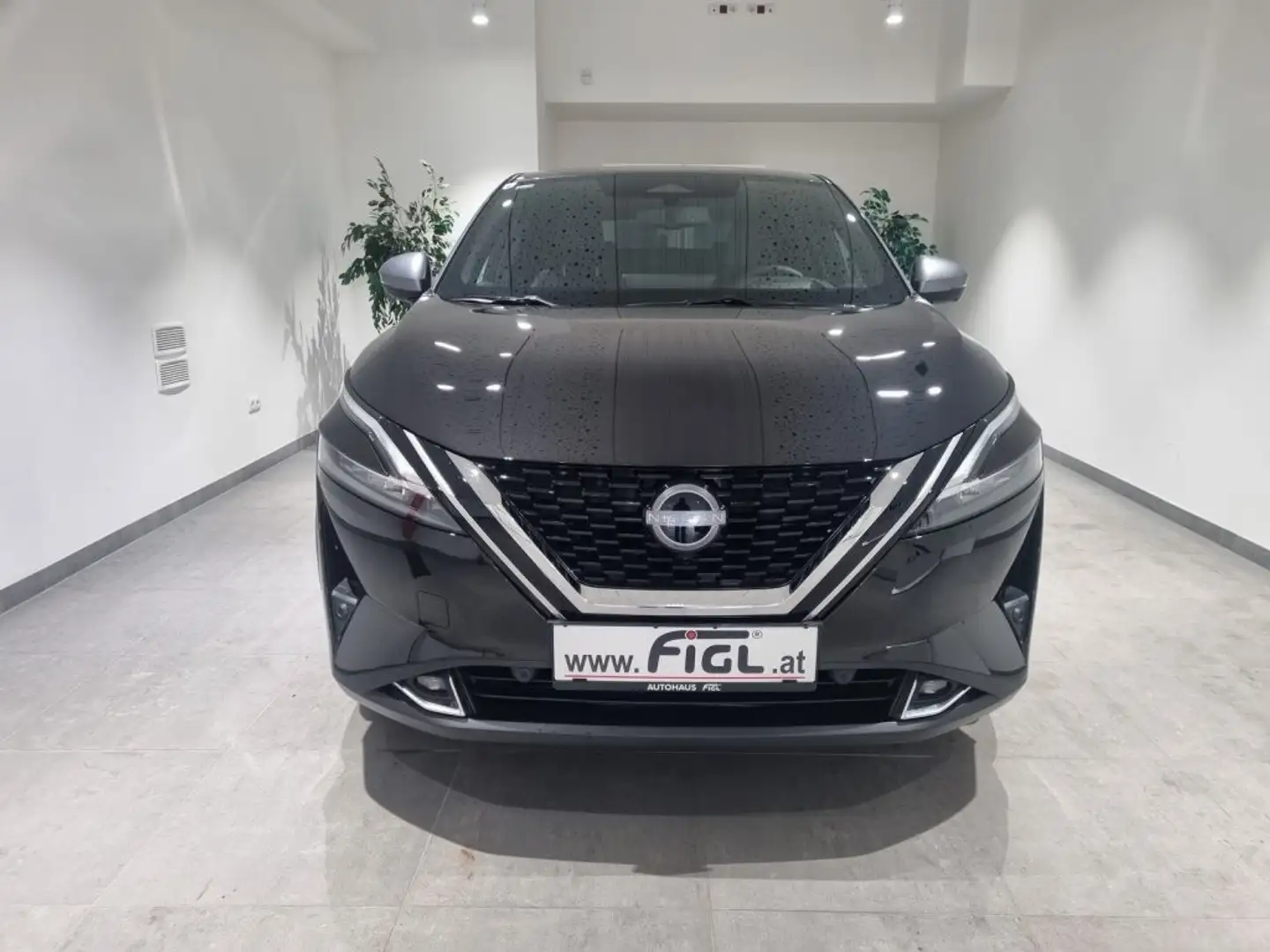 Nissan Qashqai 1.3 DIG-T MHEV 158 Tekna Noir - 1