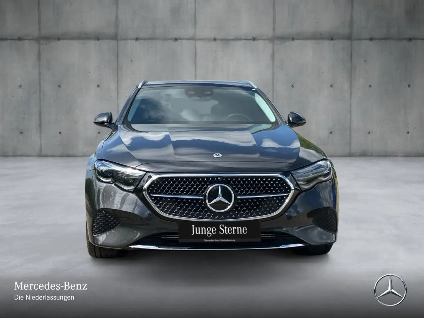Mercedes-Benz E 300 de T Avantgarde Fahrass 360° Airmat Pano AHK Gris - 2