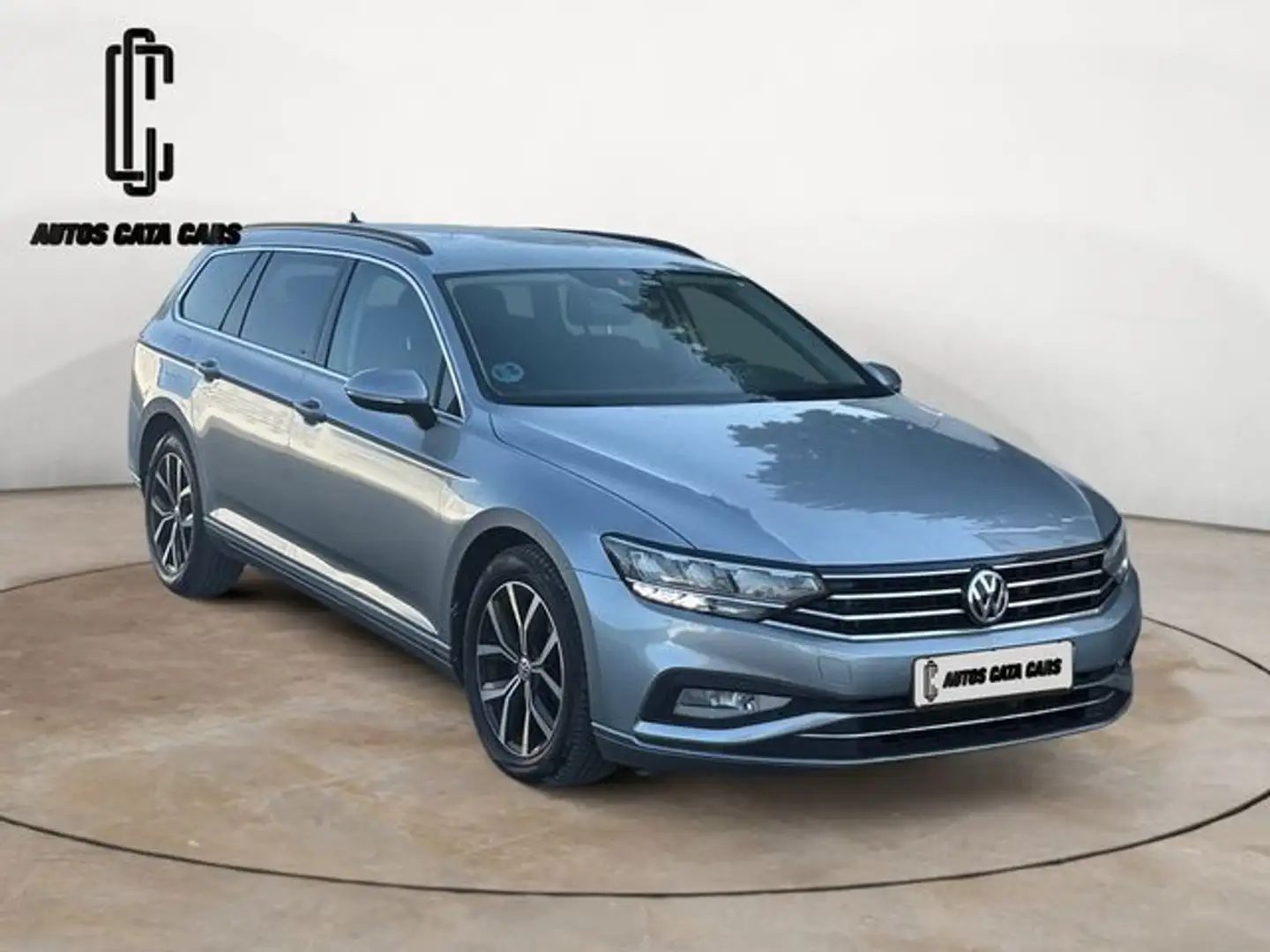 Volkswagen Passat Variant 2.0TDI EVO Executive 110kW Grigio - 1