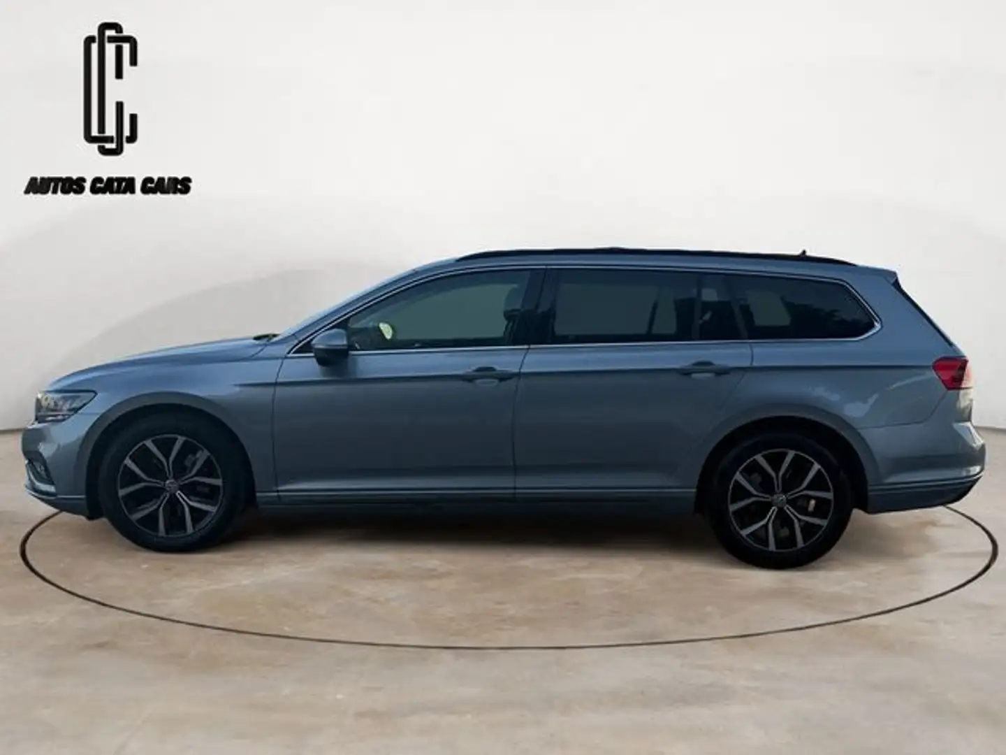 Volkswagen Passat Variant 2.0TDI EVO Executive 110kW Grigio - 2