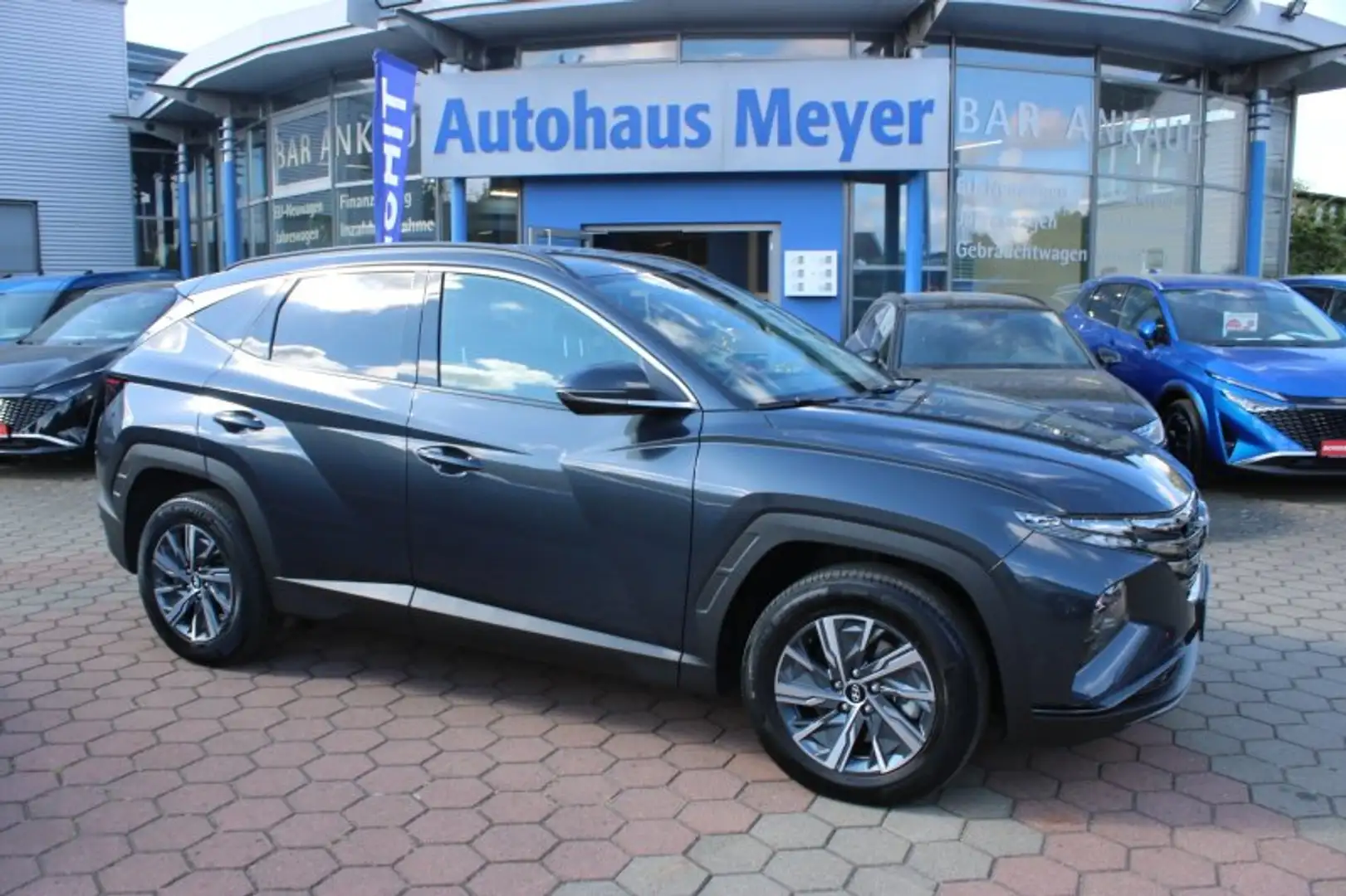 Hyundai TUCSON 1.6 T-GDI 1. Hand / top gepflegt Gris - 1