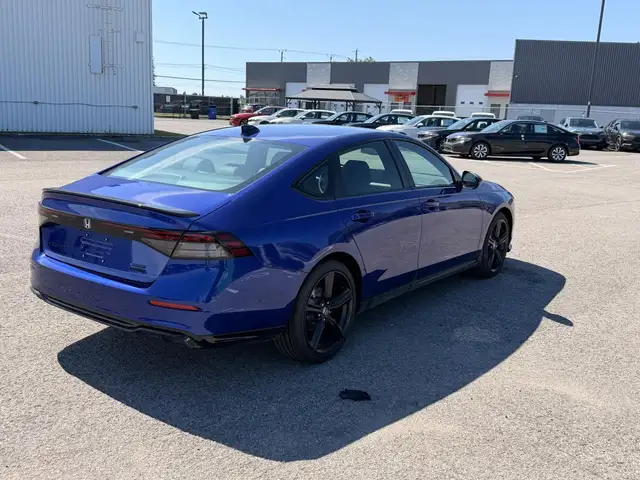 Honda Accord 2026 — photo 5
