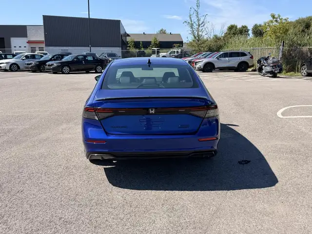 Honda Accord 2026 — photo 6
