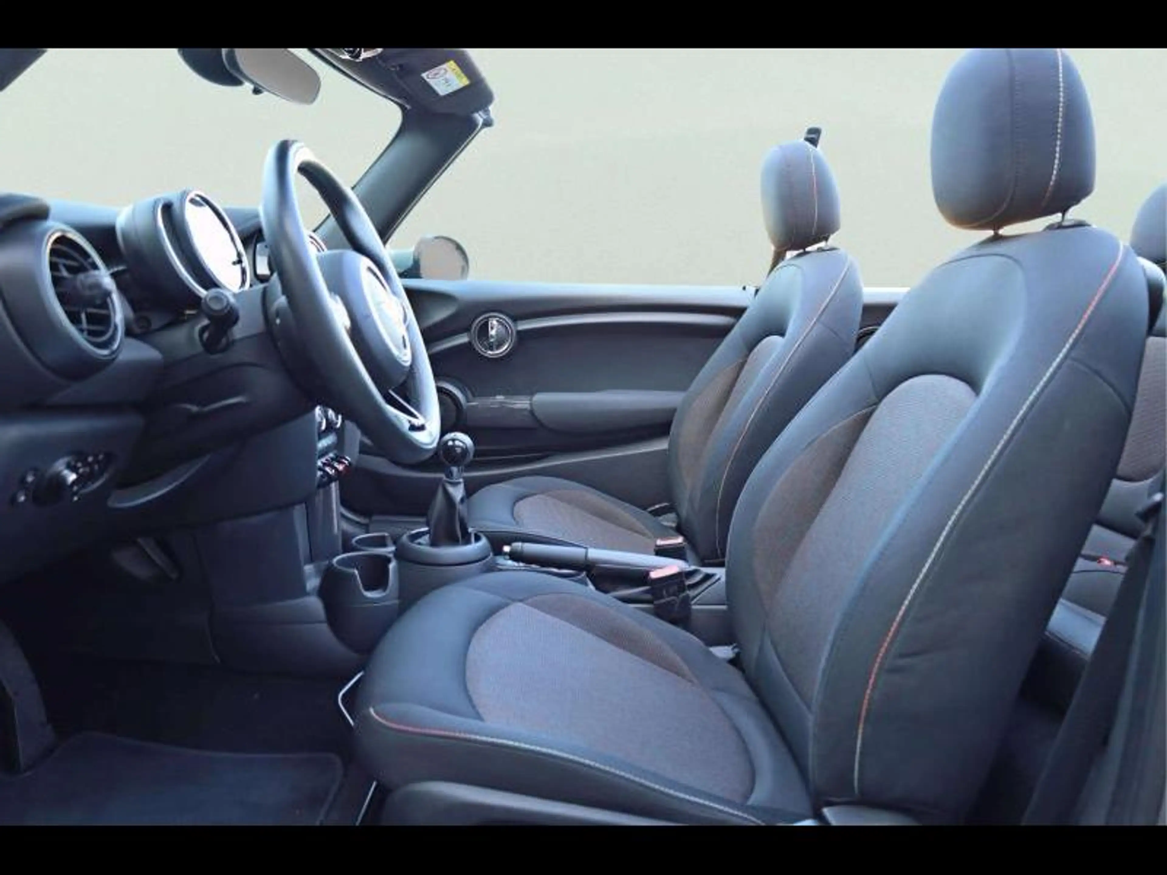 MINI Cooper Cabrio Cooper Cabrio — photo 14