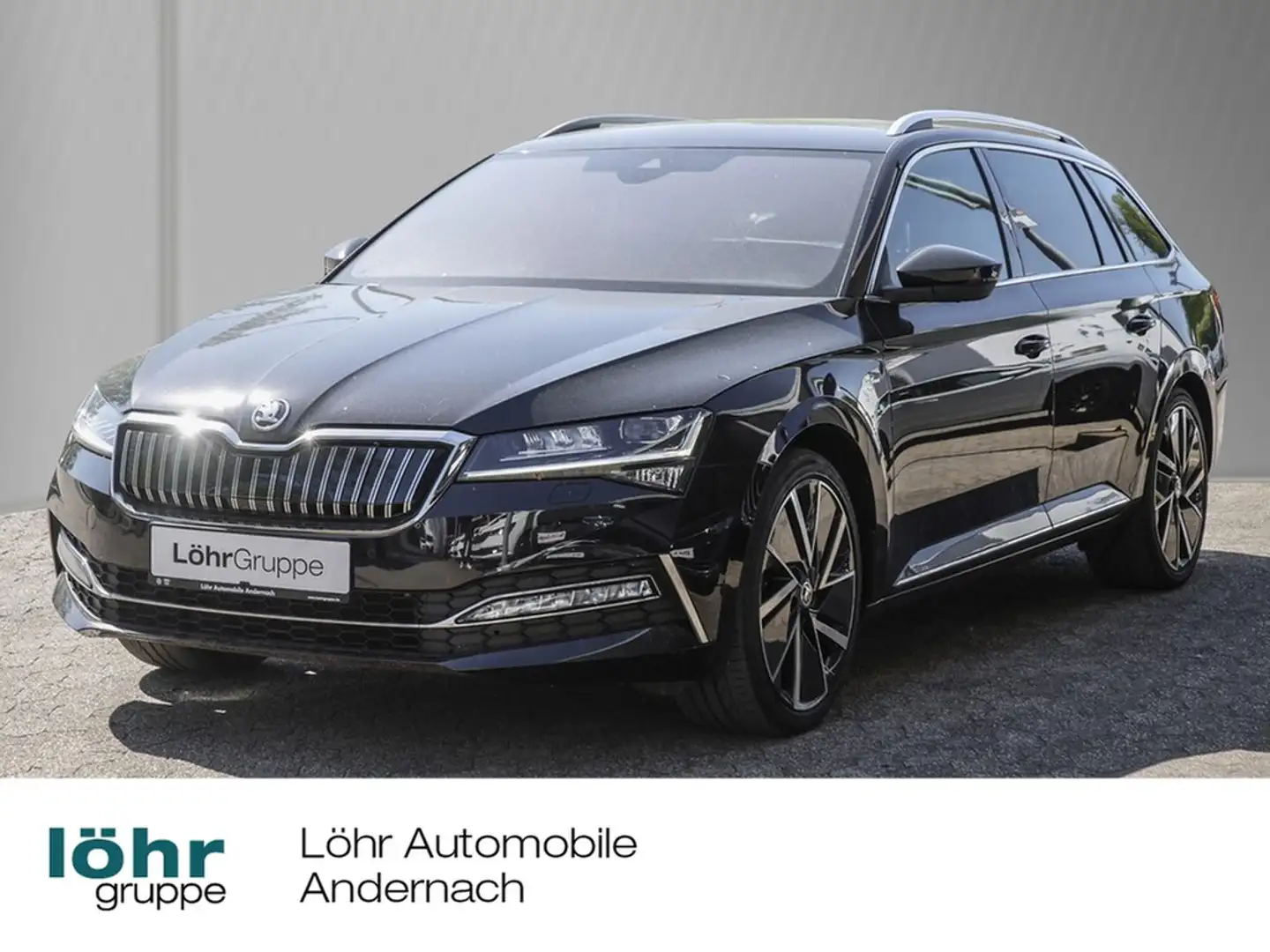 Skoda Superb Combi iV 1.4 eTSI DSG Laurent & Klement Schwarz - 1