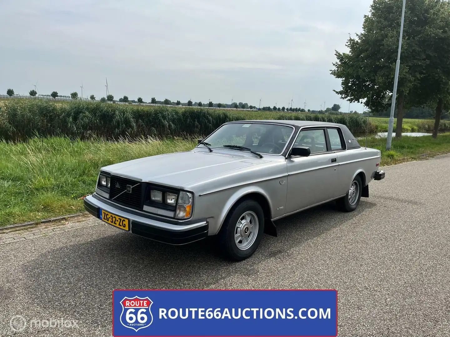 Volvo 262 262C 1978 | Route 66 Auctions Argento - 1
