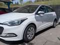 Hyundai i20 1.2 MPI Essence Blanco - thumbnail 8