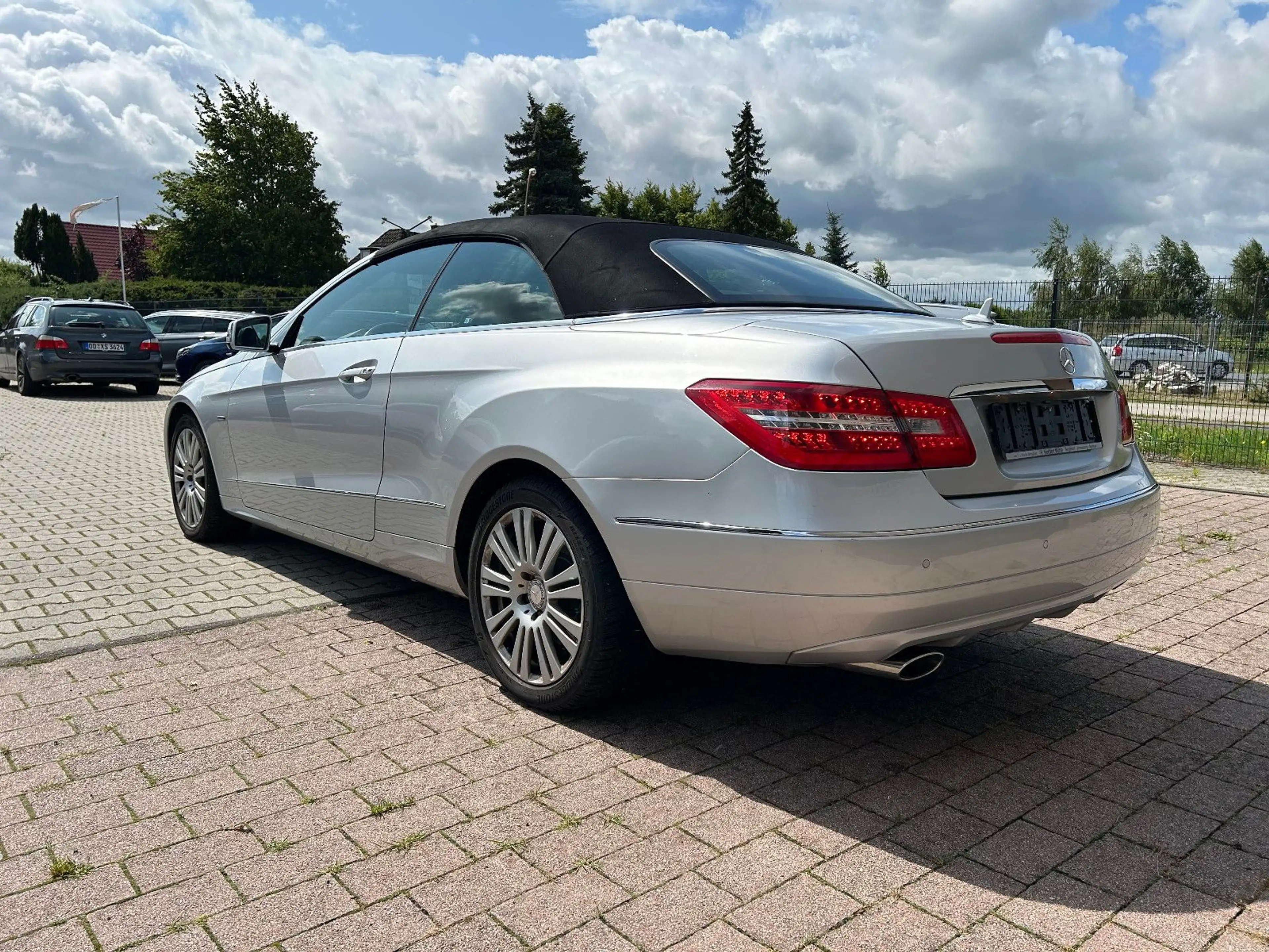 Mercedes-Benz E 250 Cabrio E 250 CDI BlueEfficiency Avantg*TÜV 04/28 — photo 4