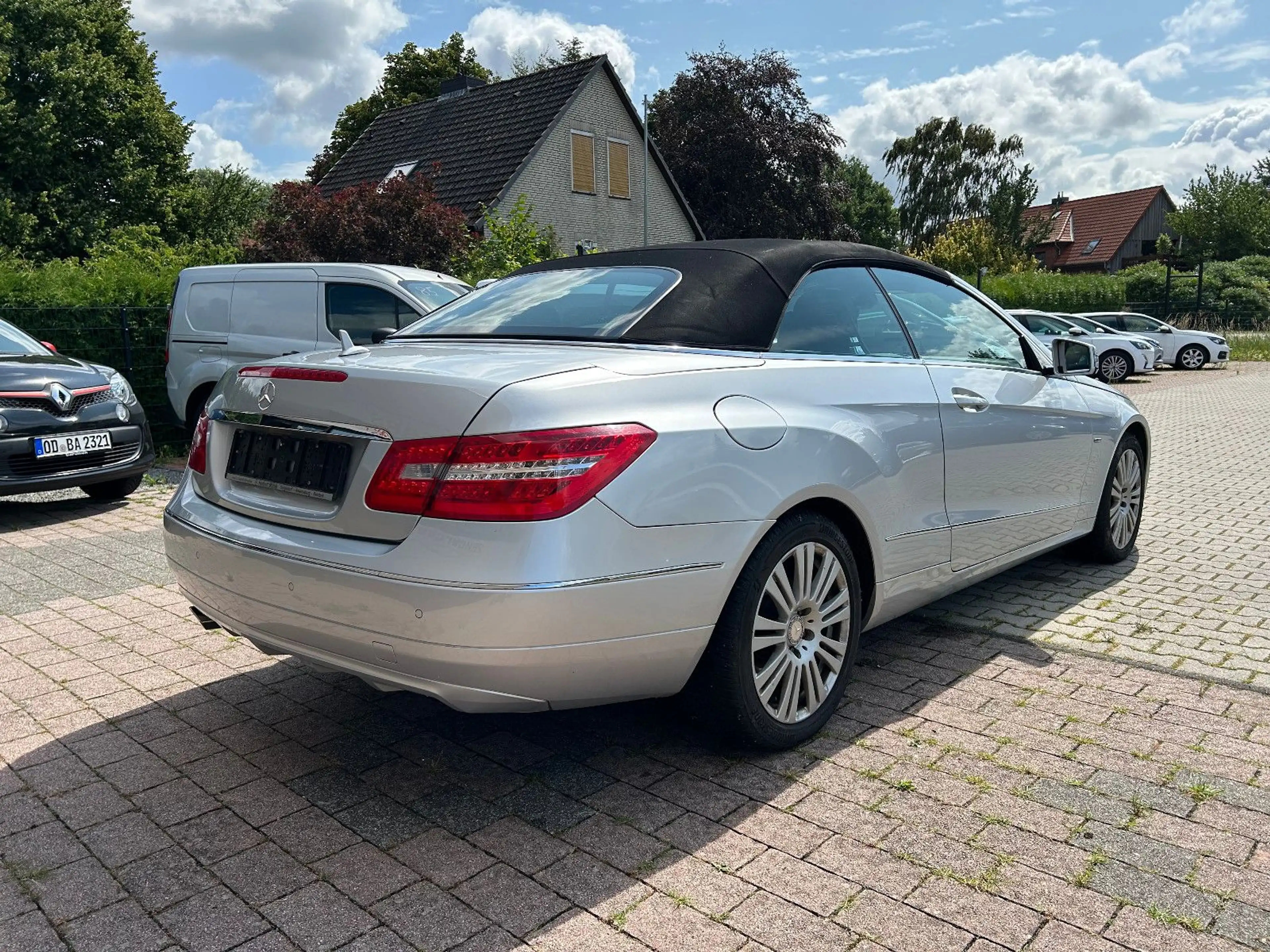 Mercedes-Benz E 250 Cabrio E 250 CDI BlueEfficiency Avantg*TÜV 04/28 — photo 6