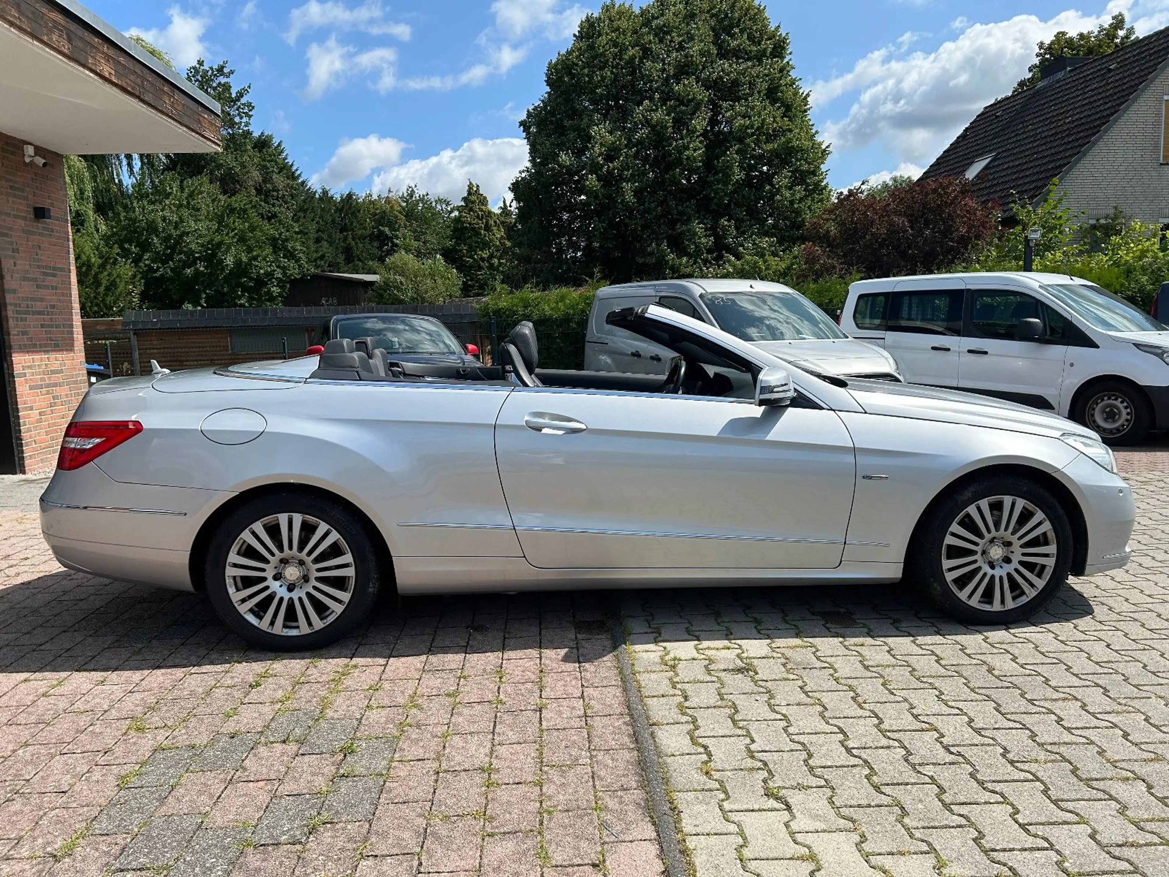 Mercedes-Benz E 250 Cabrio E 250 CDI BlueEfficiency Avantg*TÜV 04/28 — photo 9