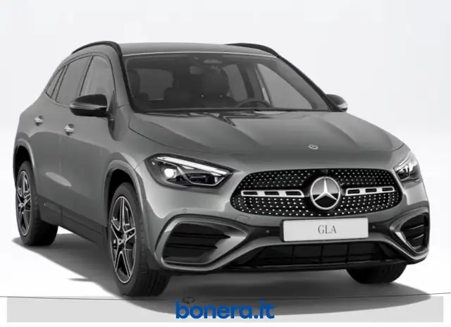 Mercedes-Benz Gla Class view 2