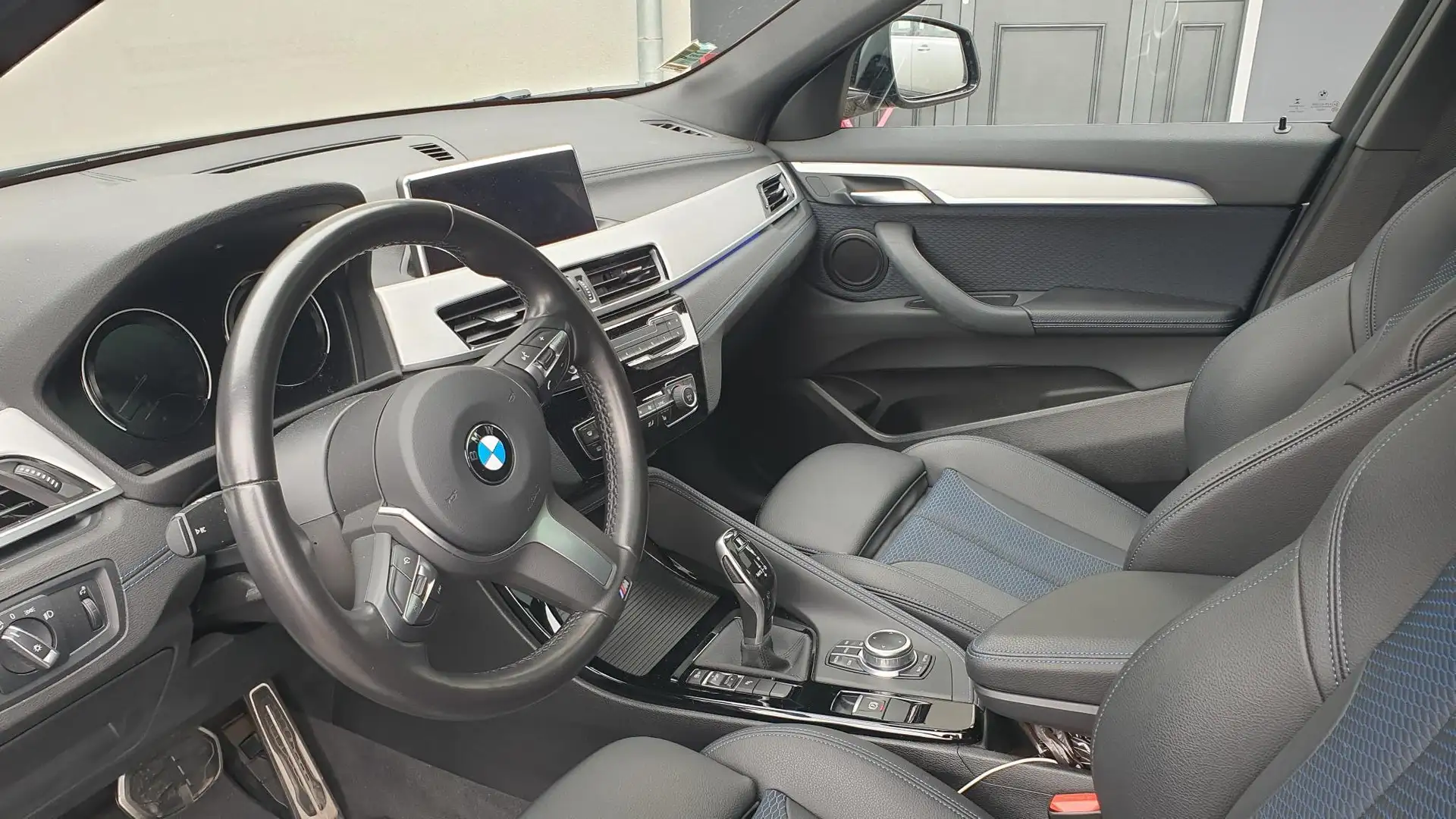 BMW X2 M sDrive 18i 140 ch BVM6  Sport Сірий - 2