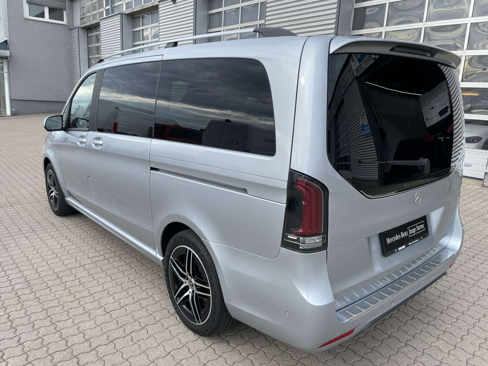 Mercedes-Benz V 300