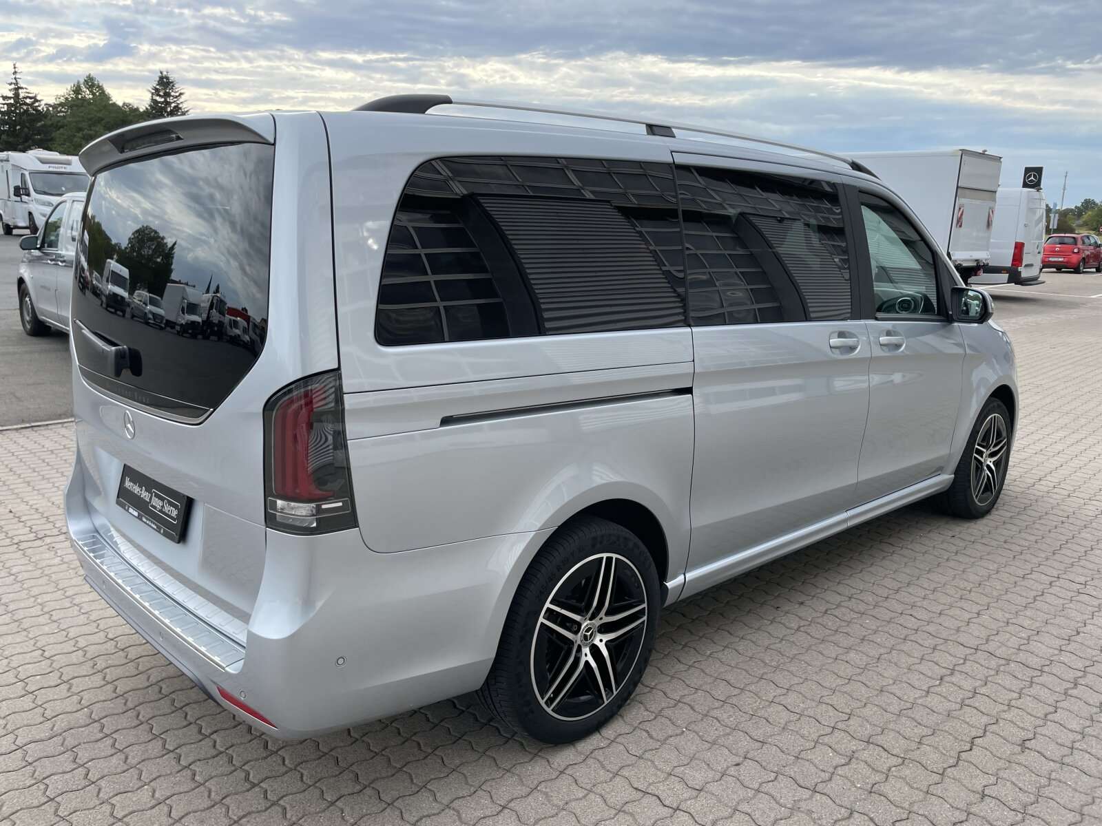 Mercedes-Benz V 300
