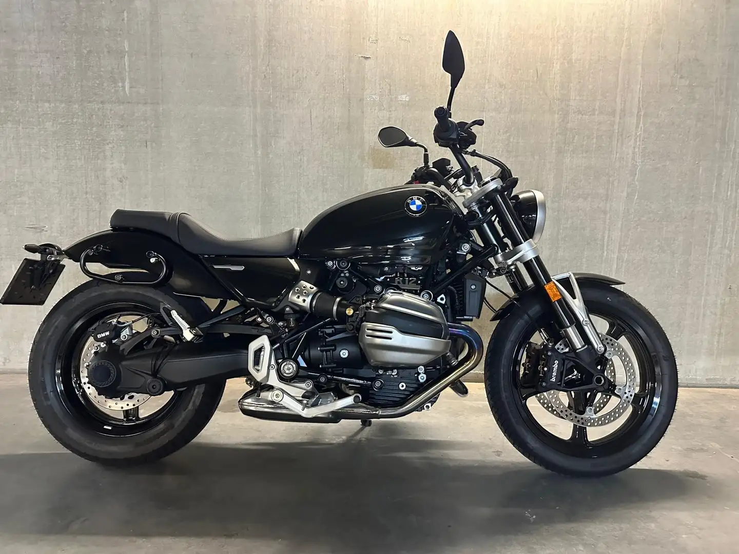 BMW R 12 Nine T Negru - 1