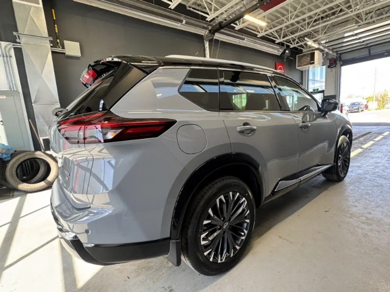 Nissan Rogue снимка Nissan Rogue