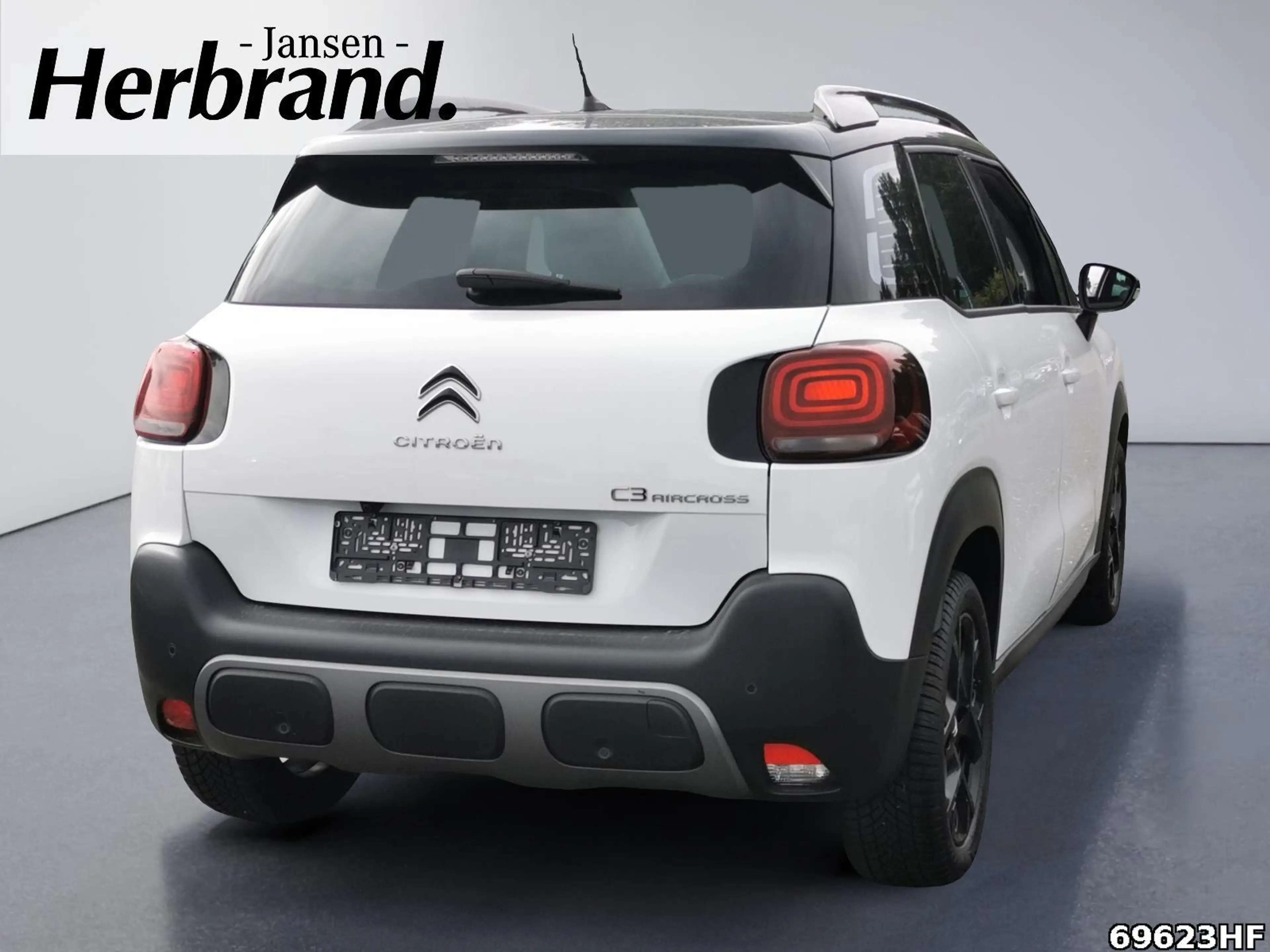 Citroen C3 Aircross 1.2 PureTech 130 Max Stop&Start (EU6d) — photo 3