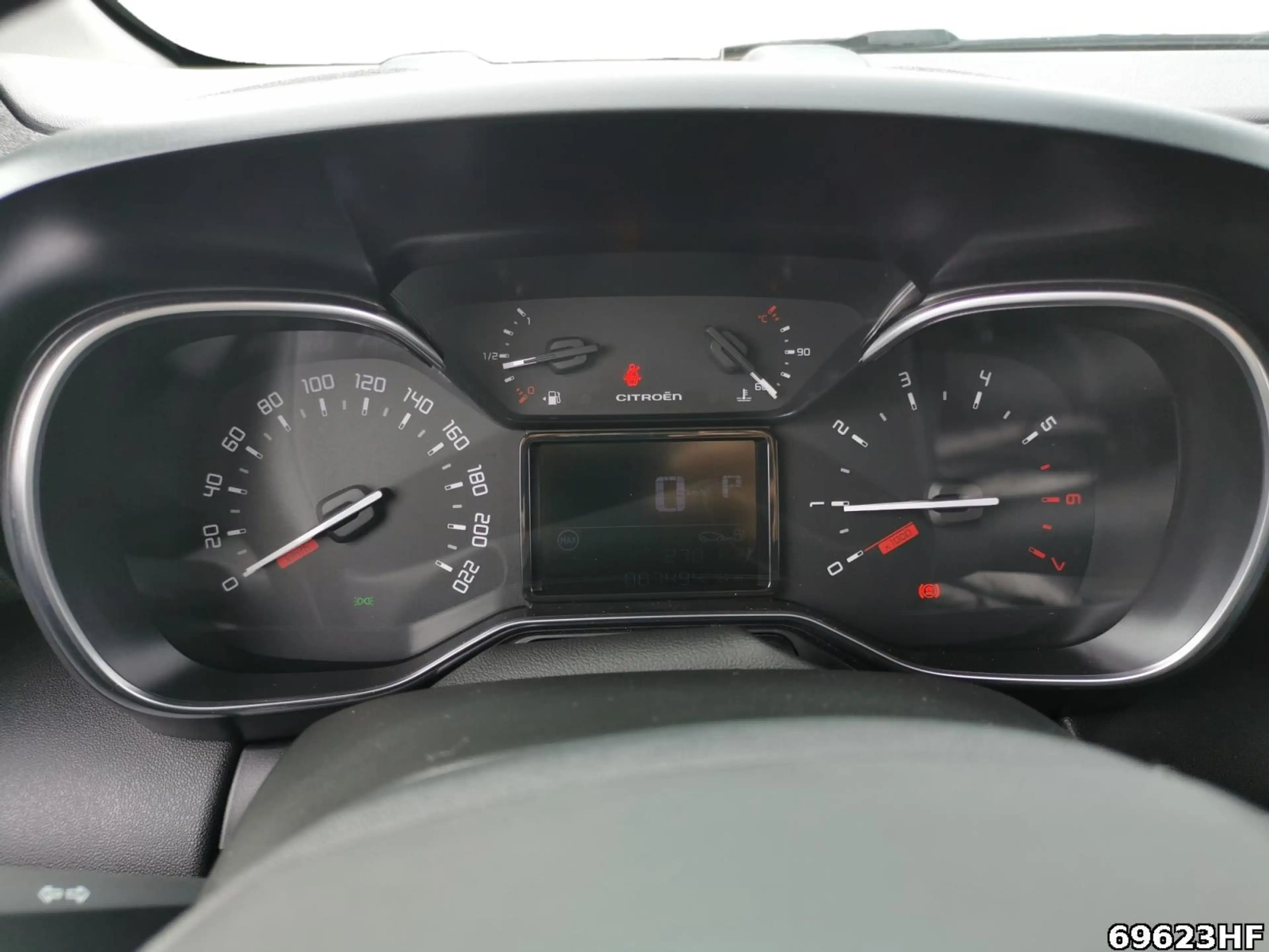 Citroen C3 Aircross 1.2 PureTech 130 Max Stop&Start (EU6d) — photo 10