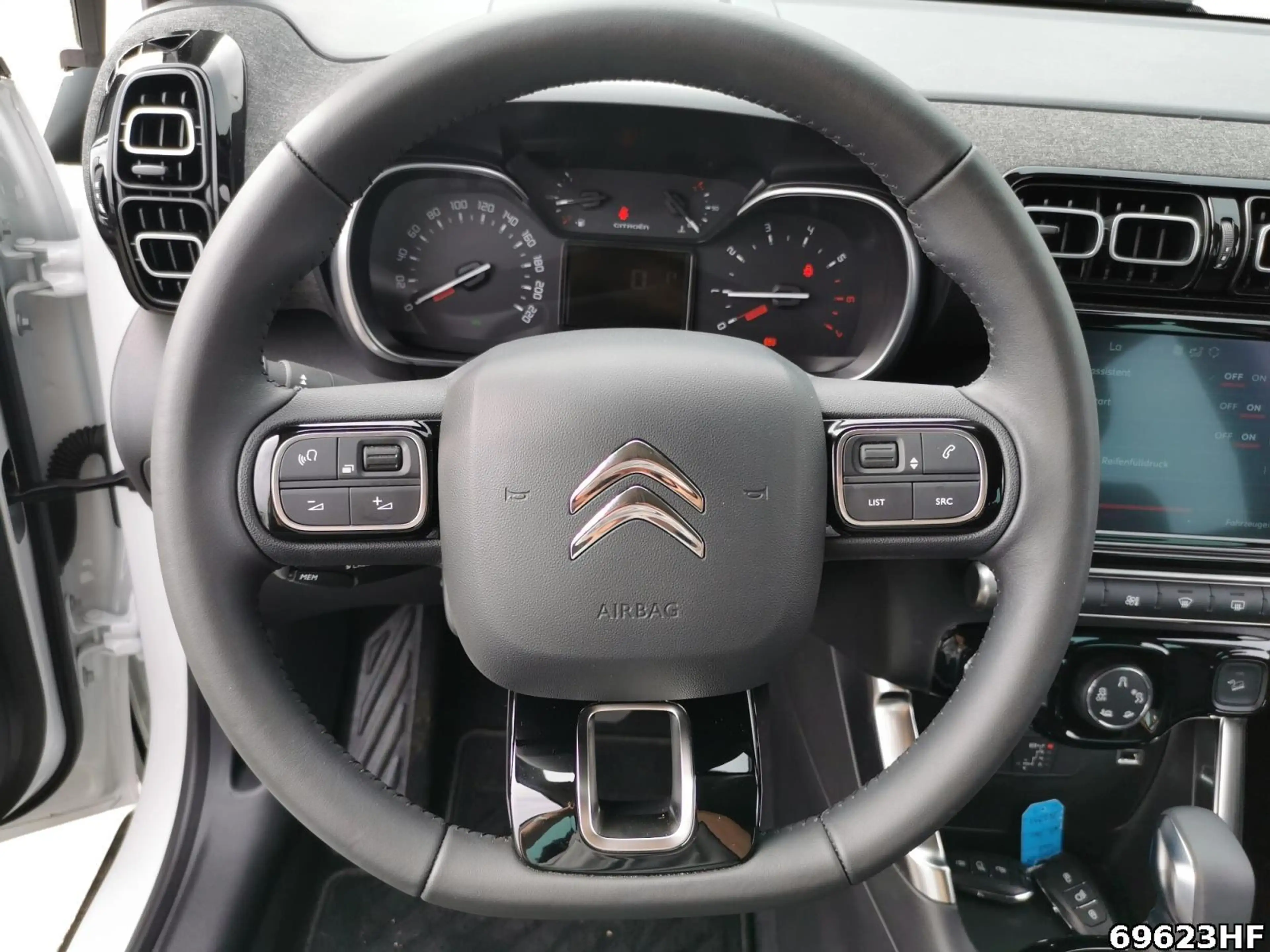 Citroen C3 Aircross 1.2 PureTech 130 Max Stop&Start (EU6d) — photo 9