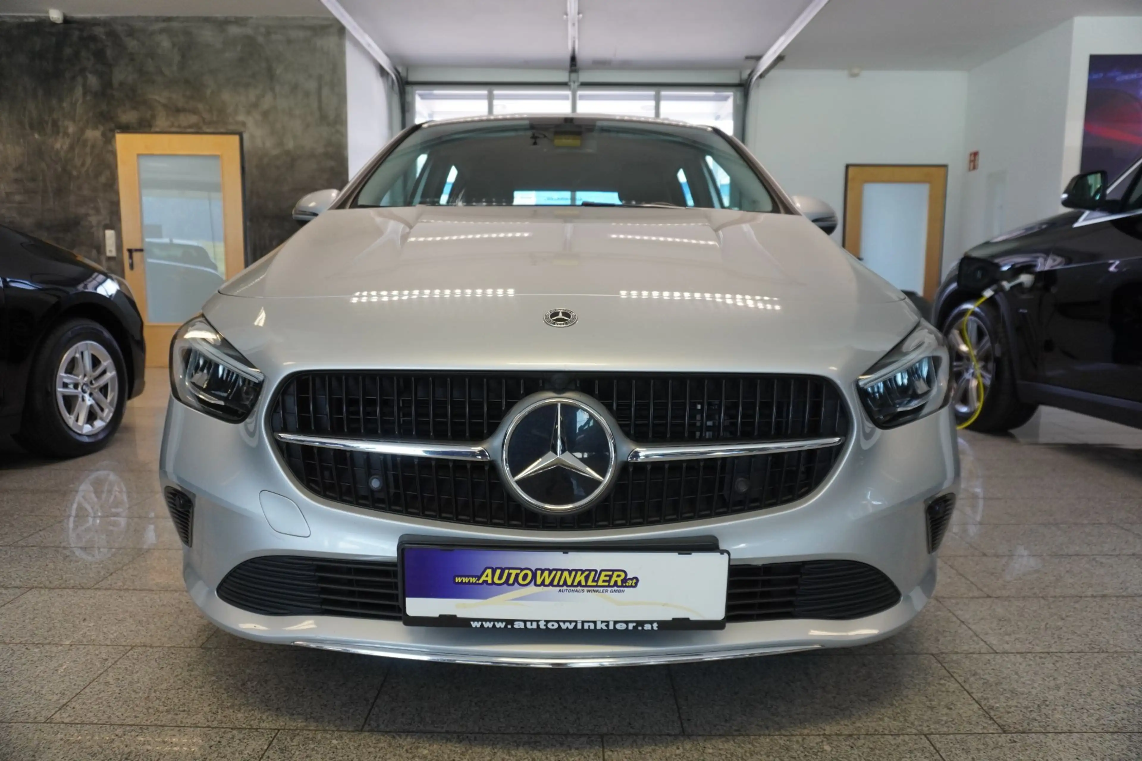 Mercedes-Benz B 250 e PHEV Aut. LED/Nav./Kam. — photo 2