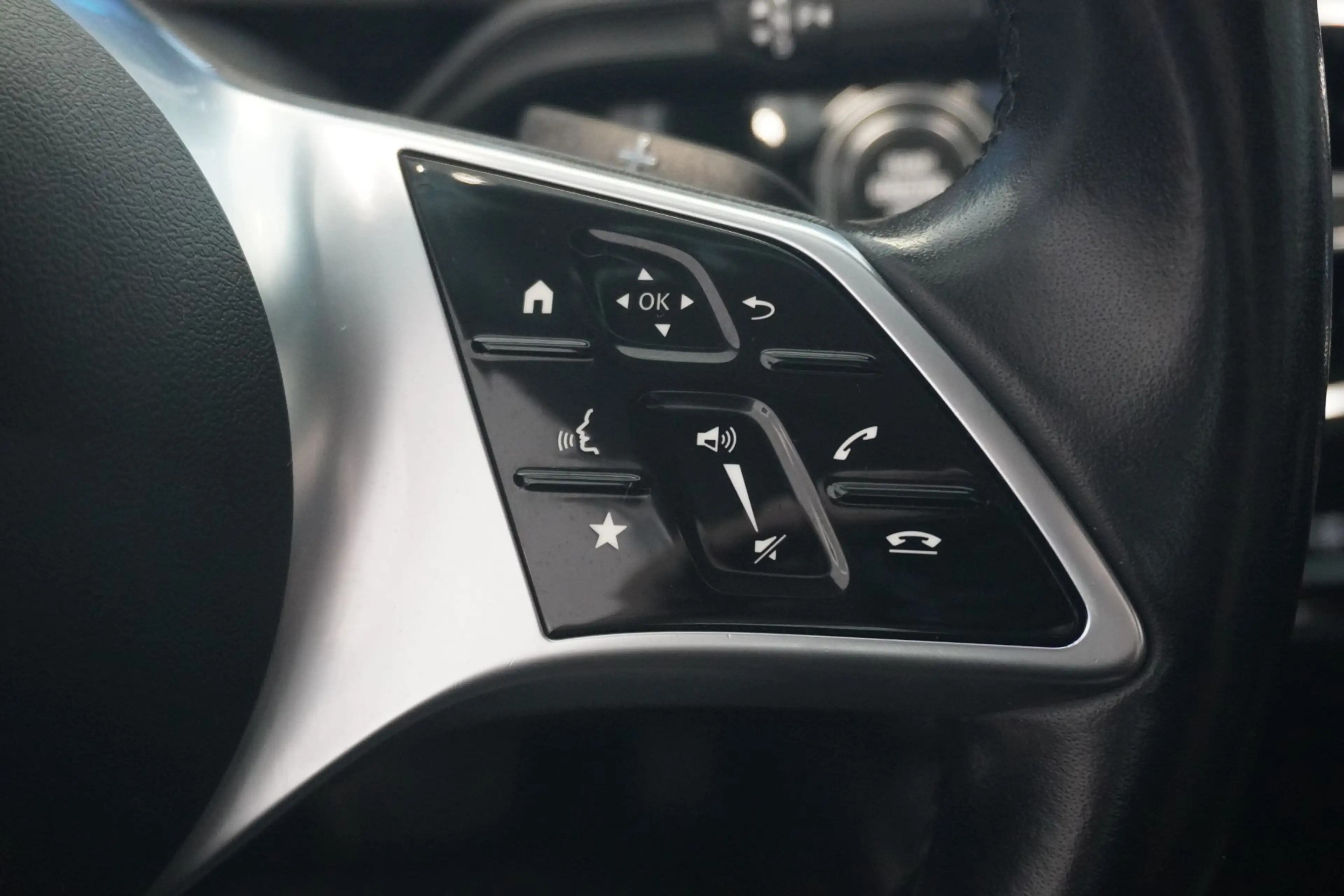 Mercedes-Benz B 250 e PHEV Aut. LED/Nav./Kam. — photo 13