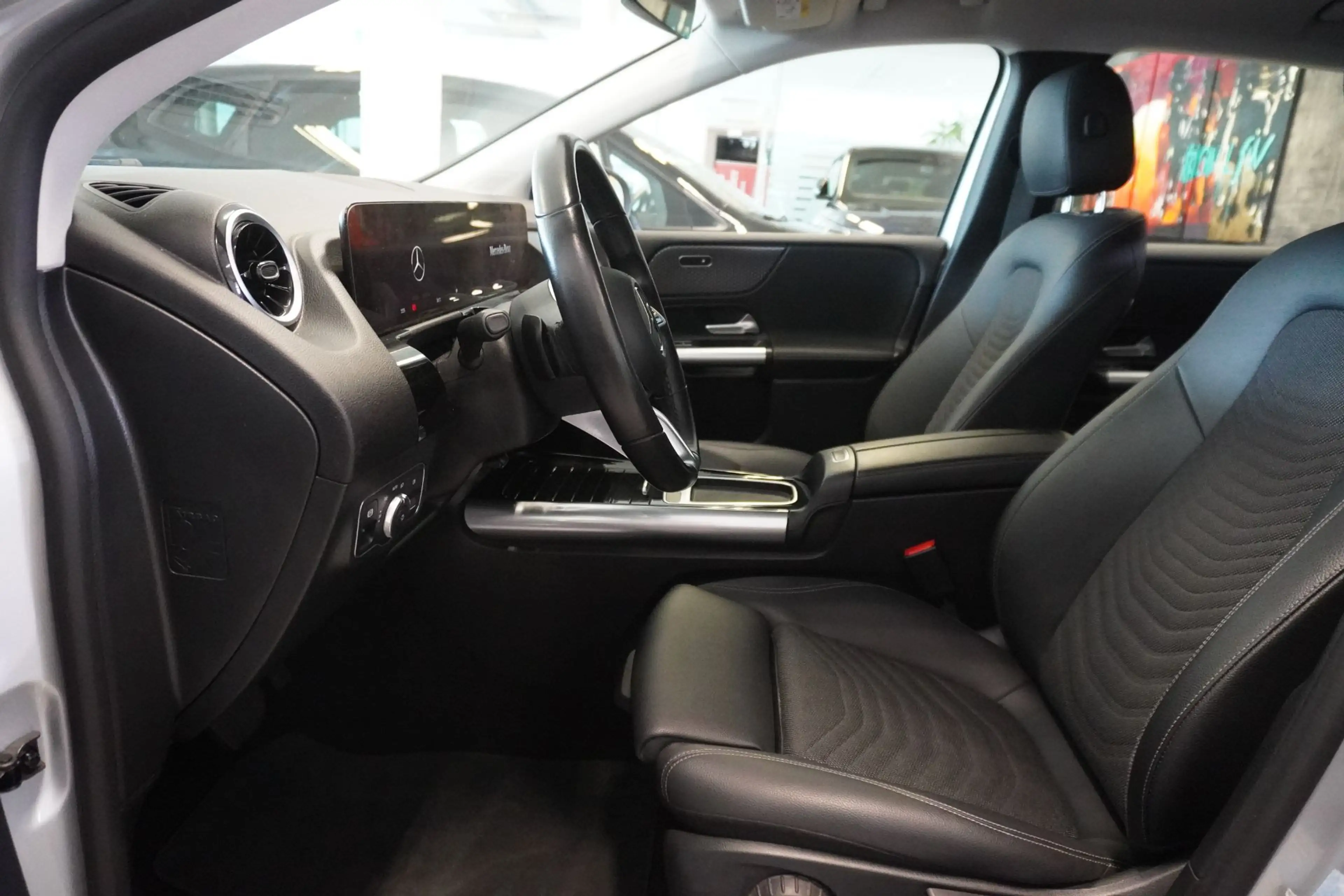 Mercedes-Benz B 250 e PHEV Aut. LED/Nav./Kam. — photo 8