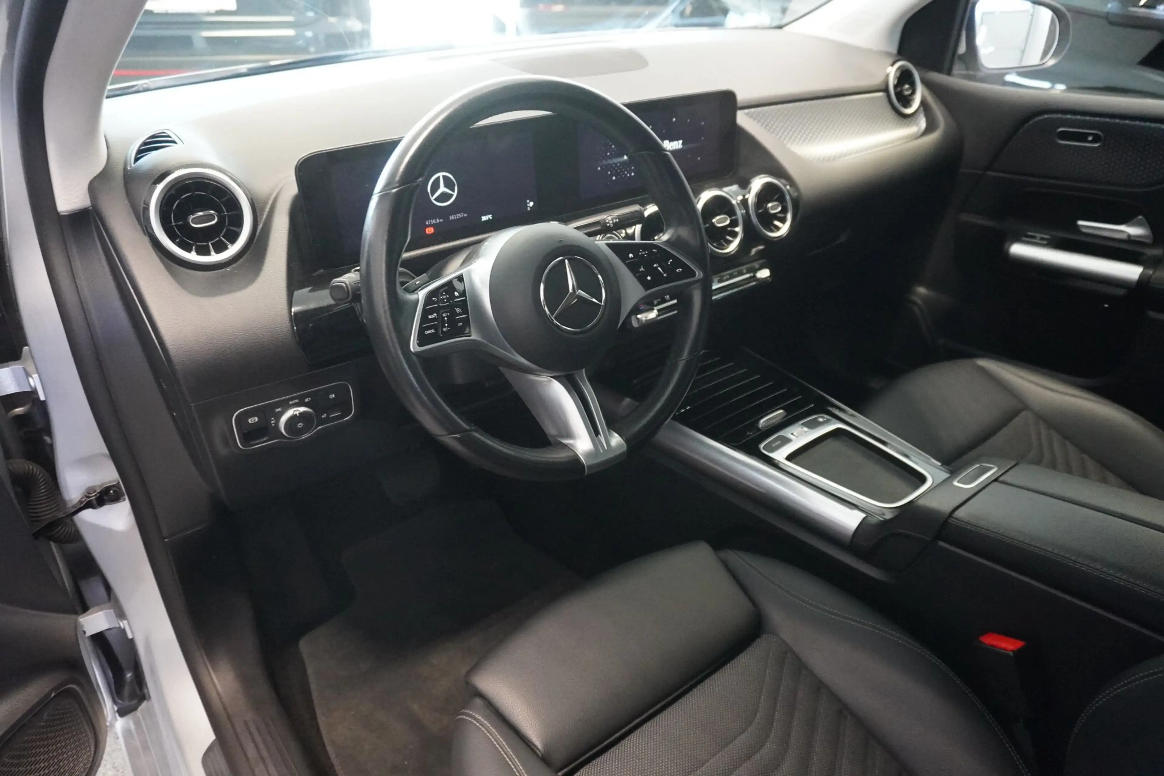 Mercedes-Benz B 250 e PHEV Aut. LED/Nav./Kam. — photo 7
