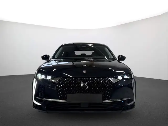 DS Automobiles DS 4 view 3