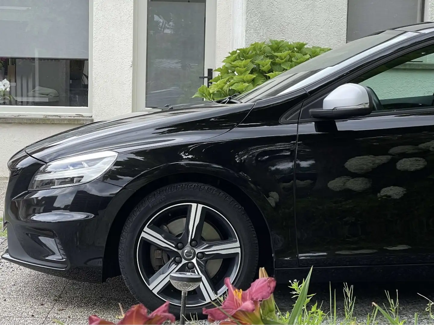 Volvo V40 D2 Geartronic R-design automaat - 1