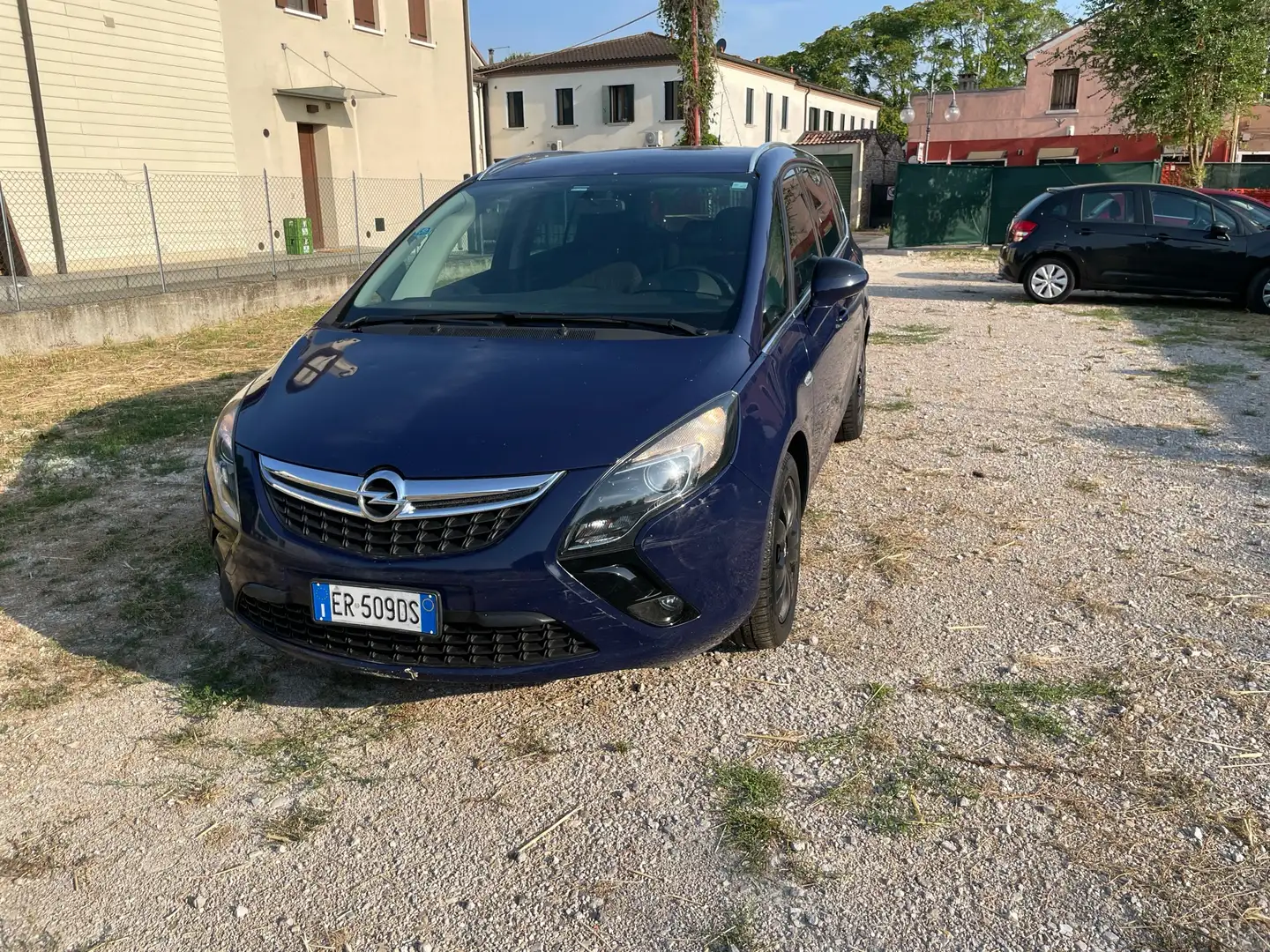 Opel Zafira Tourer 2.0 cdti Cosmo 165cv auto - 1