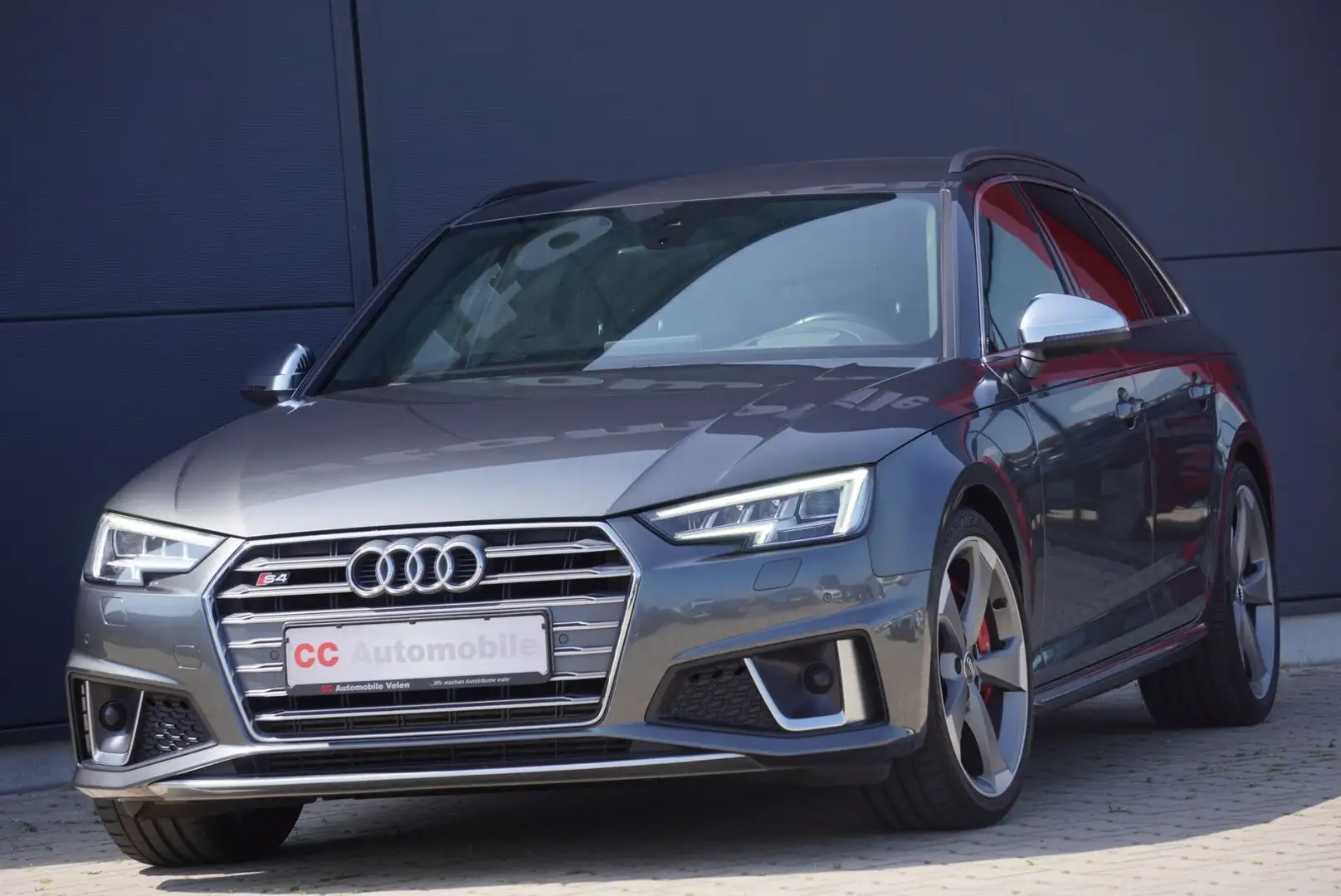 Audi S4 3.0 TDI+19Zoll+AHK+Virtual+Matrix+HUD+B&O+DAB Grau - 2