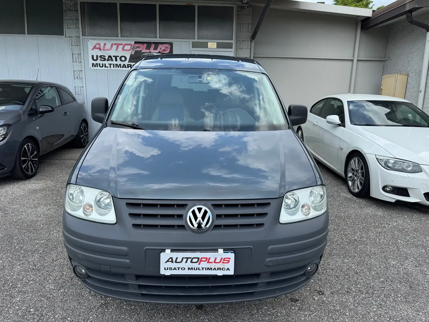 Volkswagen Caddy LIFE 7Posti 1.9tdi 105cv Gris - 2