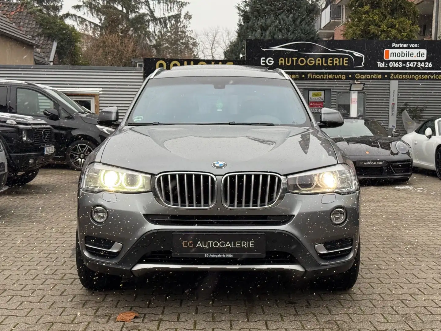BMW X3 xDrive 30 d Pano*8-Fach*Scheckheft*BI-Xen*360 Gris - 2