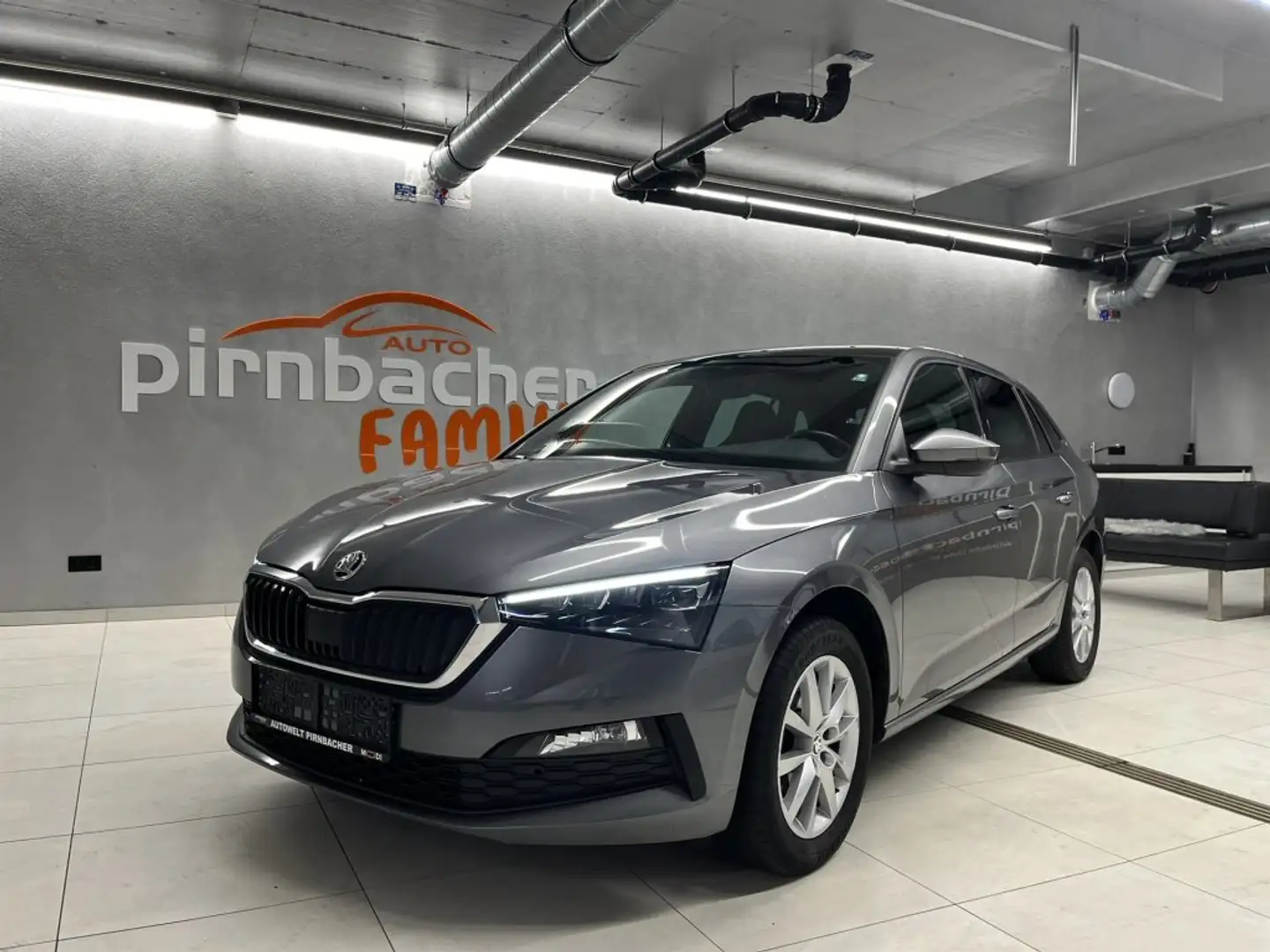 Skoda Scala Sport TSI Gris - 1