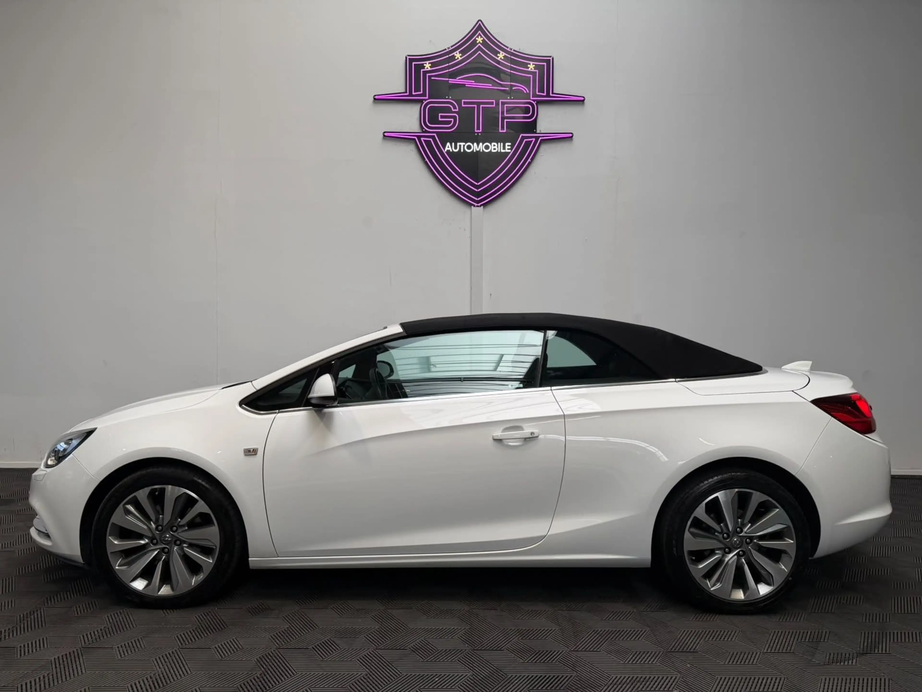 Opel Cascada Innovation *Xenon*RKam*Leder*Memory* — photo 6